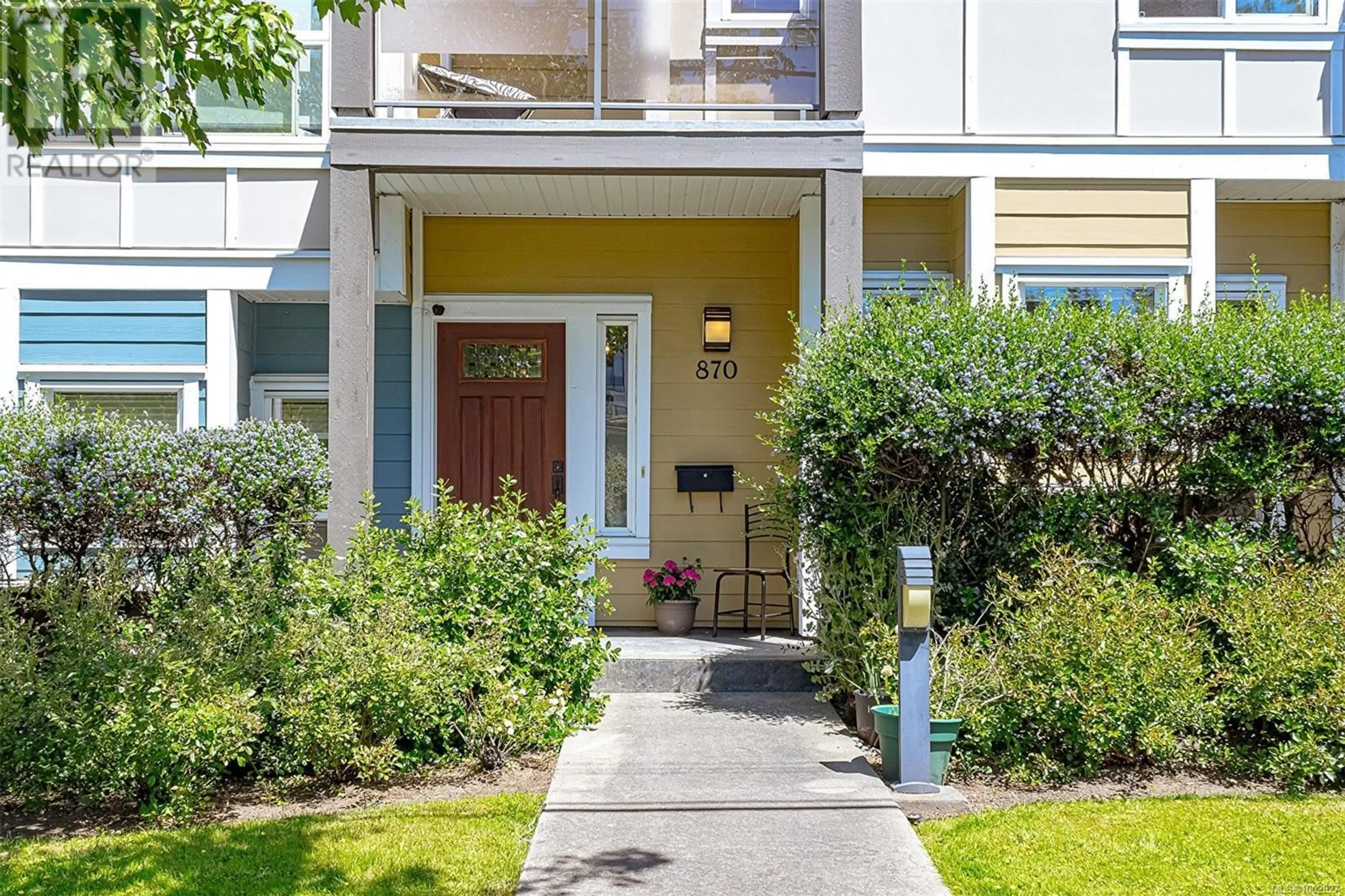 Indoor entryway for 870 BROCK AVENUE, Langford British Columbia V9B3C6