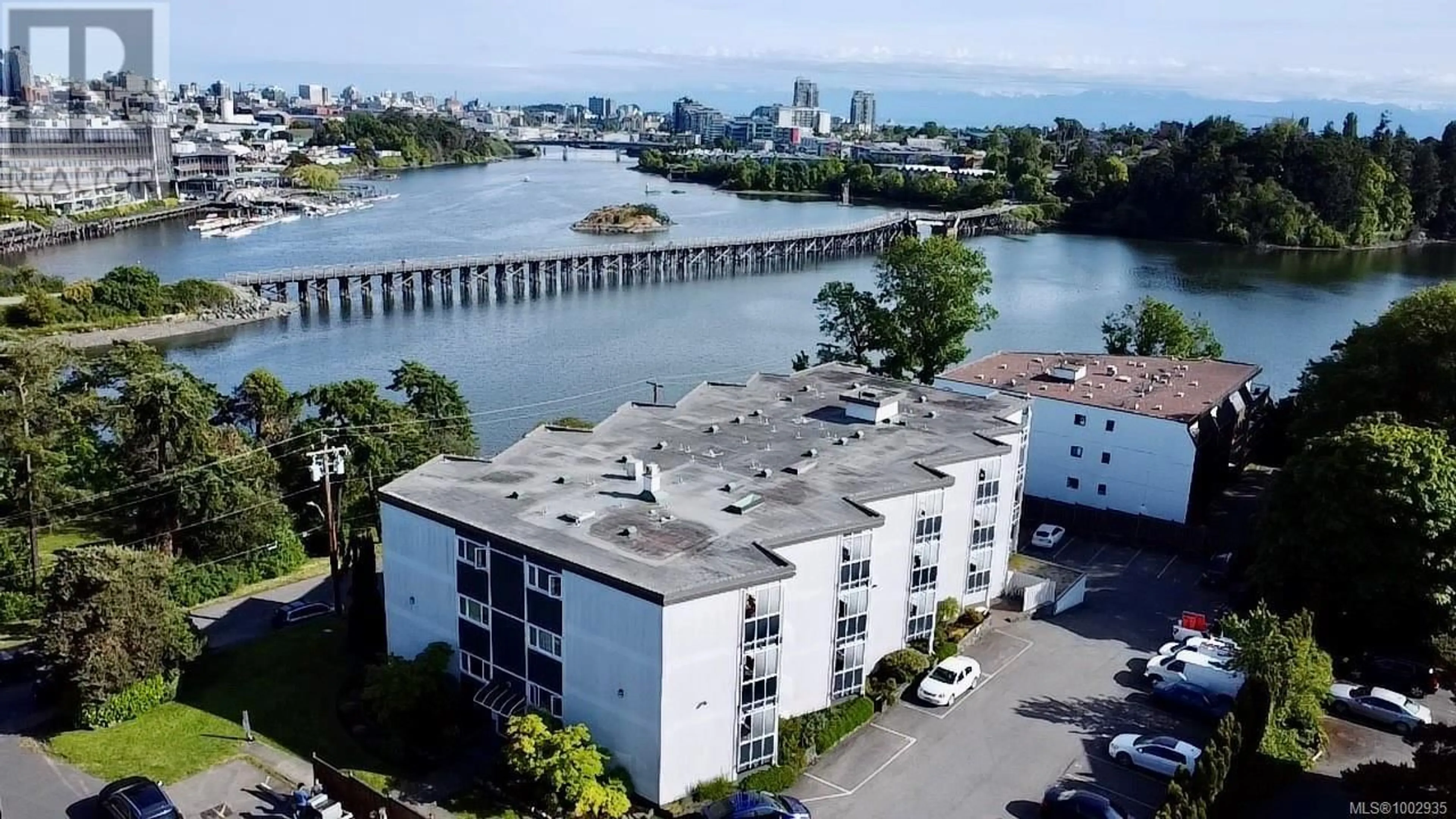 A pic from outside/outdoor area/front of a property/back of a property/a pic from drone, water/lake/river/ocean view for 359 - 2930 WASHINGTON AVENUE, Victoria British Columbia V9A1P5