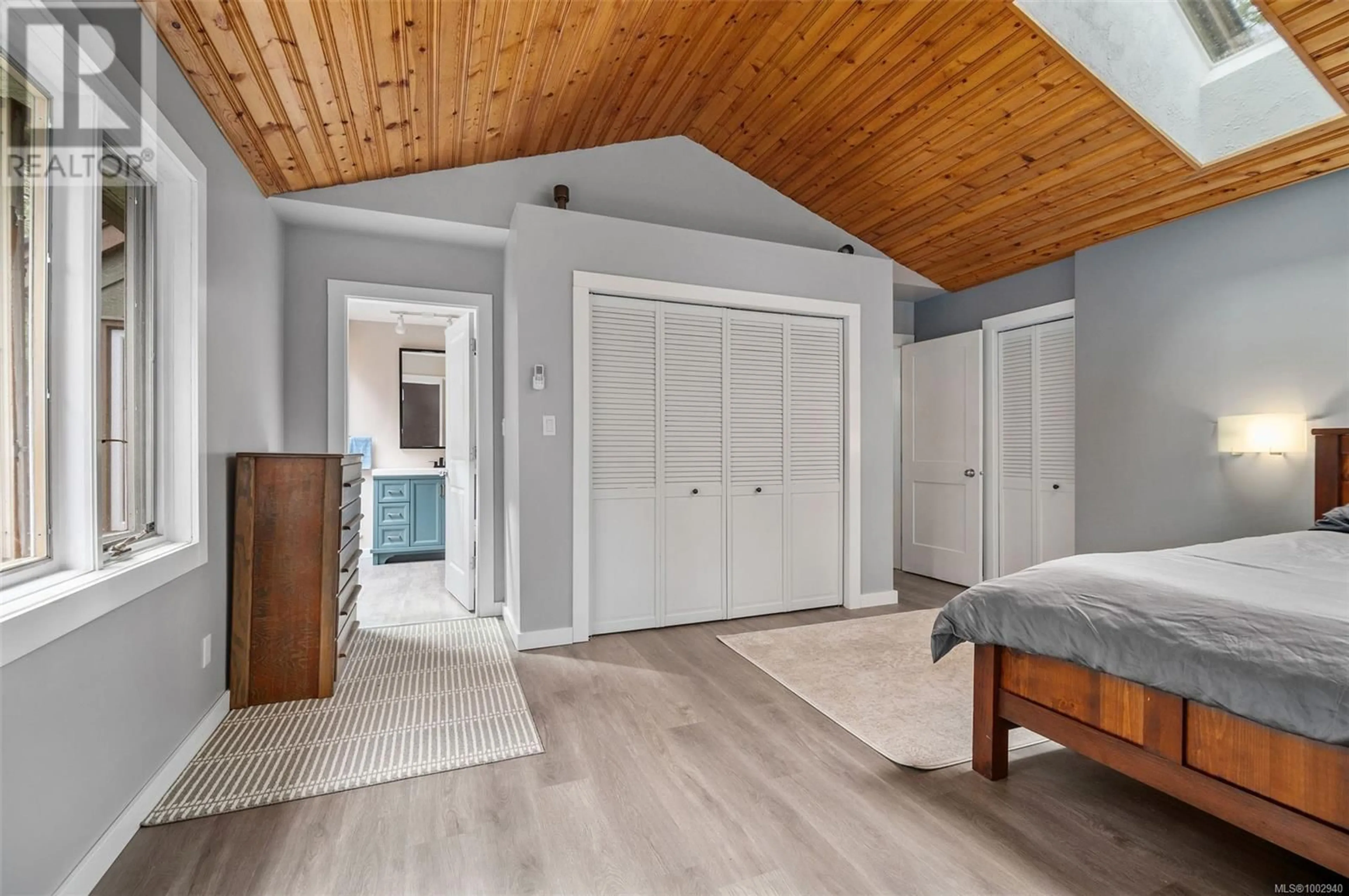 Indoor entryway for 3835 JAMES CRESCENT, Black Creek British Columbia V9J1G1