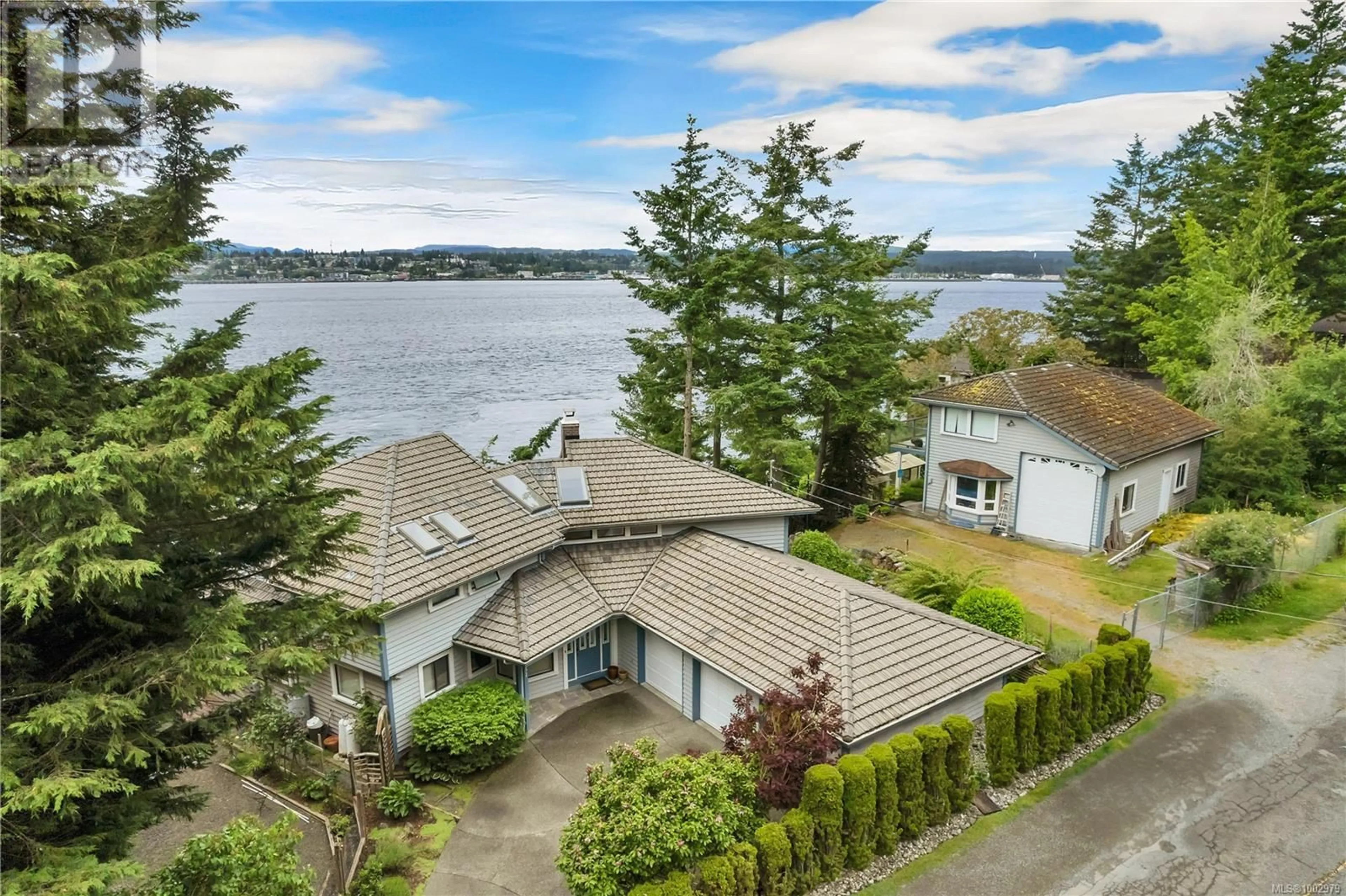 A pic from outside/outdoor area/front of a property/back of a property/a pic from drone, water/lake/river/ocean view for 751 NOBLE ROAD, Quadra Island British Columbia V0P1N0