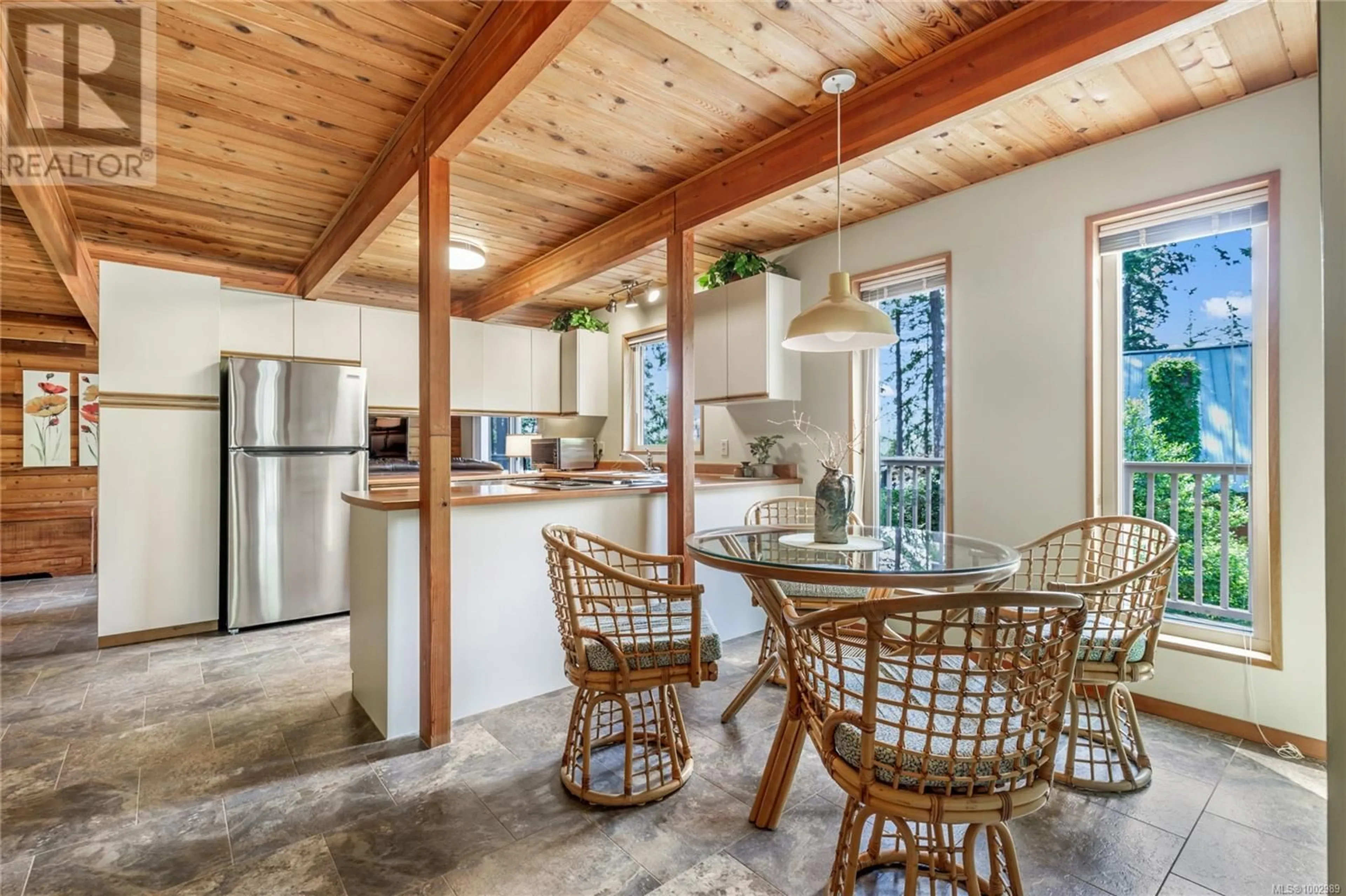 Open concept kitchen, unknown for 150 STAMP WAY, Nanaimo British Columbia V9T3E1