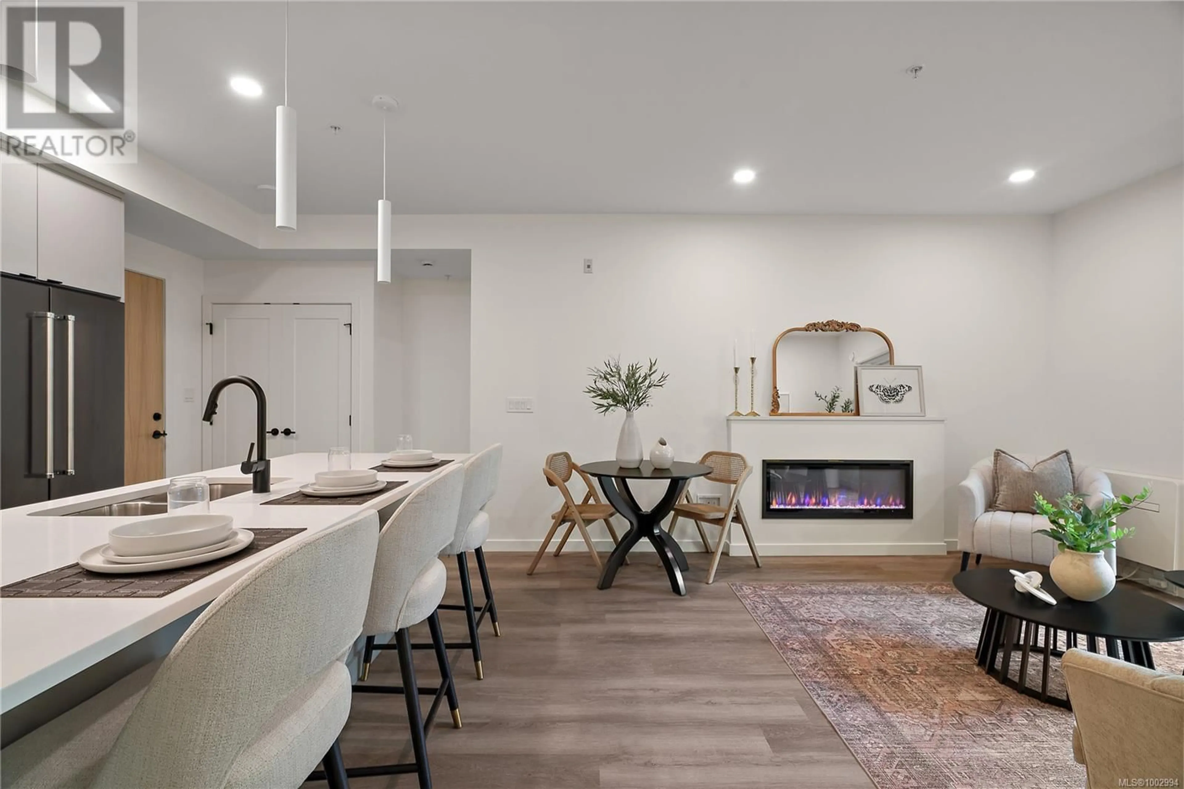 Open concept kitchen, ceramic/tile floor for B404 - 1102 ESQUIMALT ROAD, Esquimalt British Columbia V9A6A1