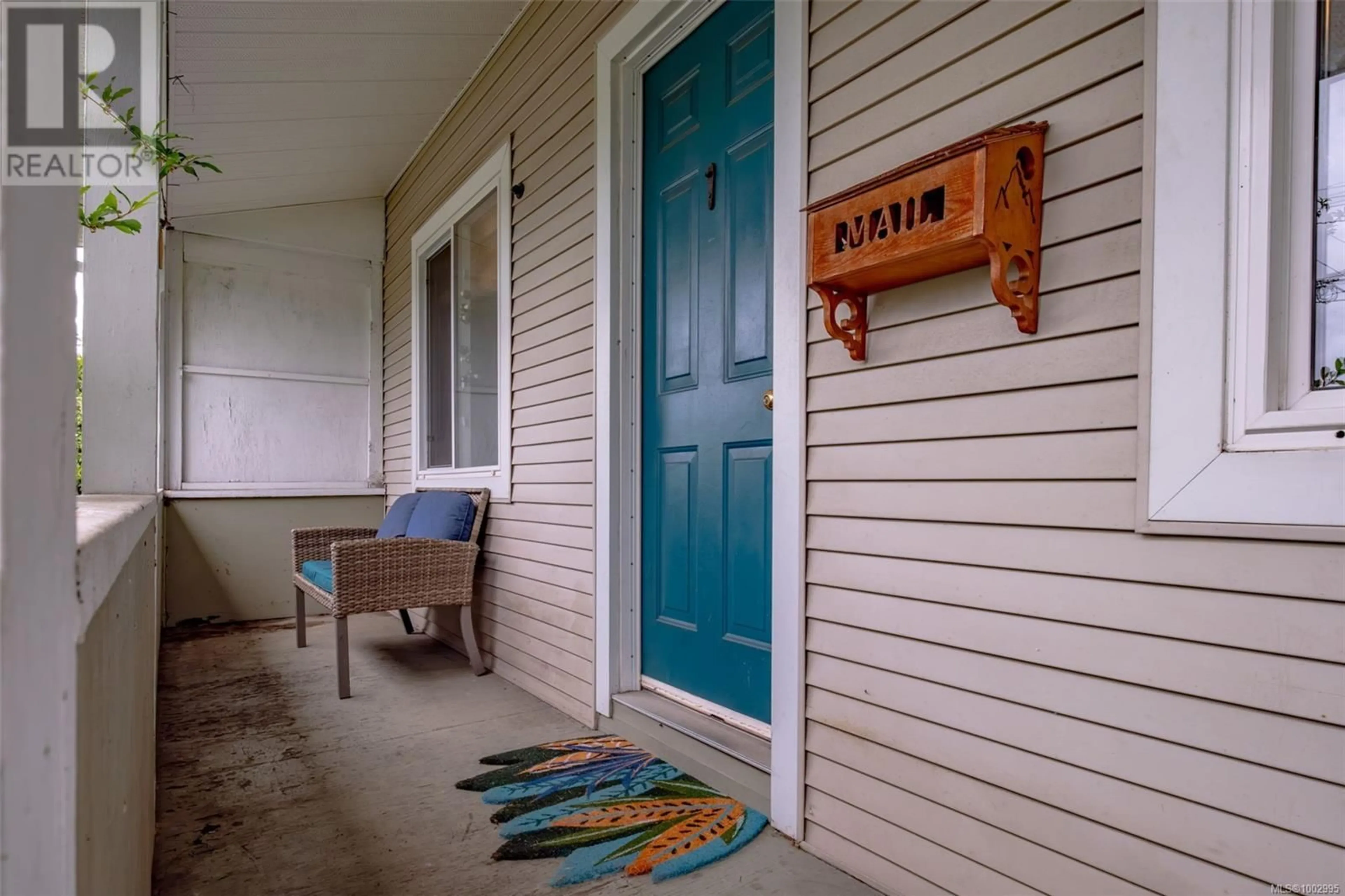 Indoor entryway for 50 IRWIN STREET, Nanaimo British Columbia V9T5P6