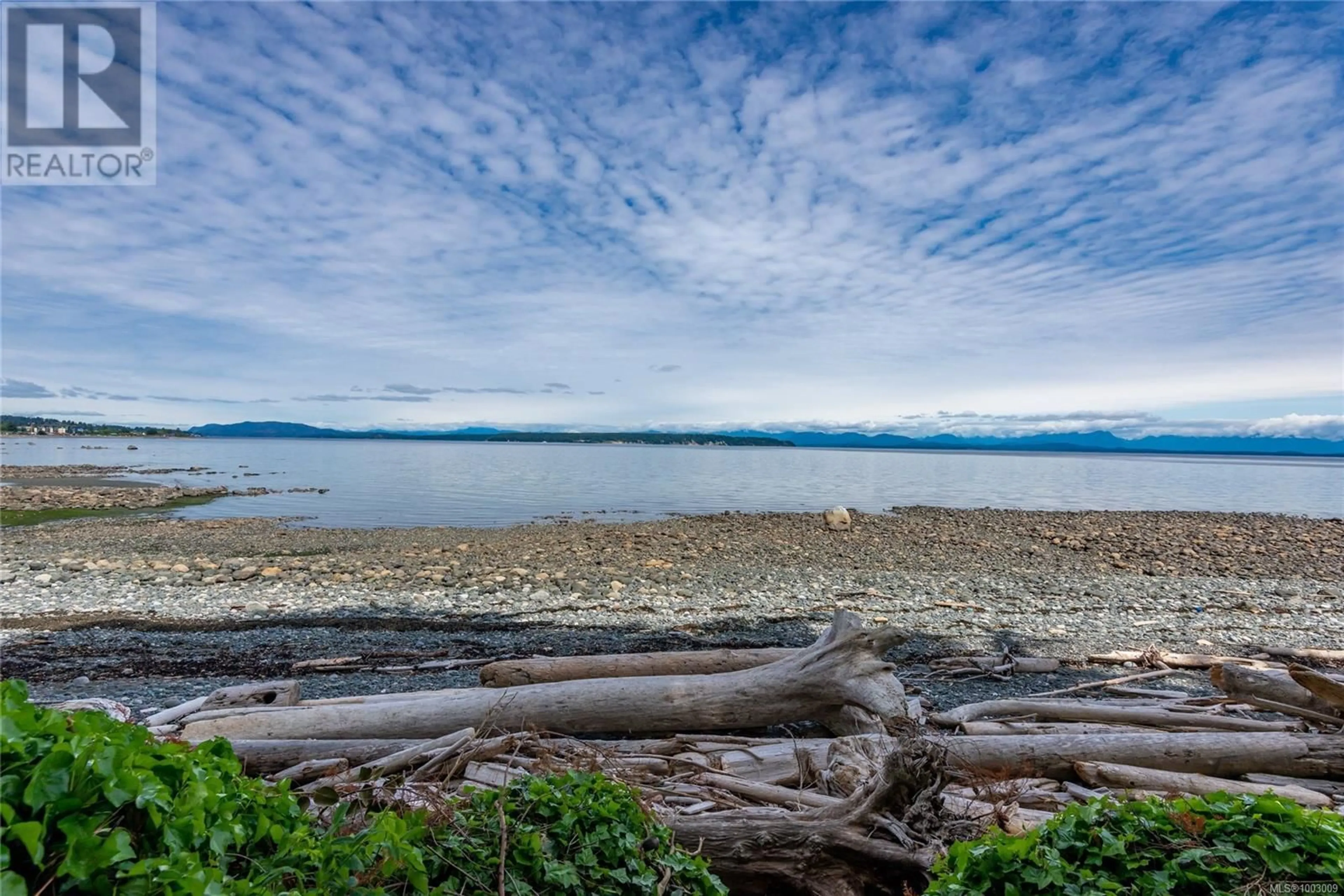Blurry image for 3675 OCEAN GROVE ROAD, Campbell River British Columbia V9W1E7