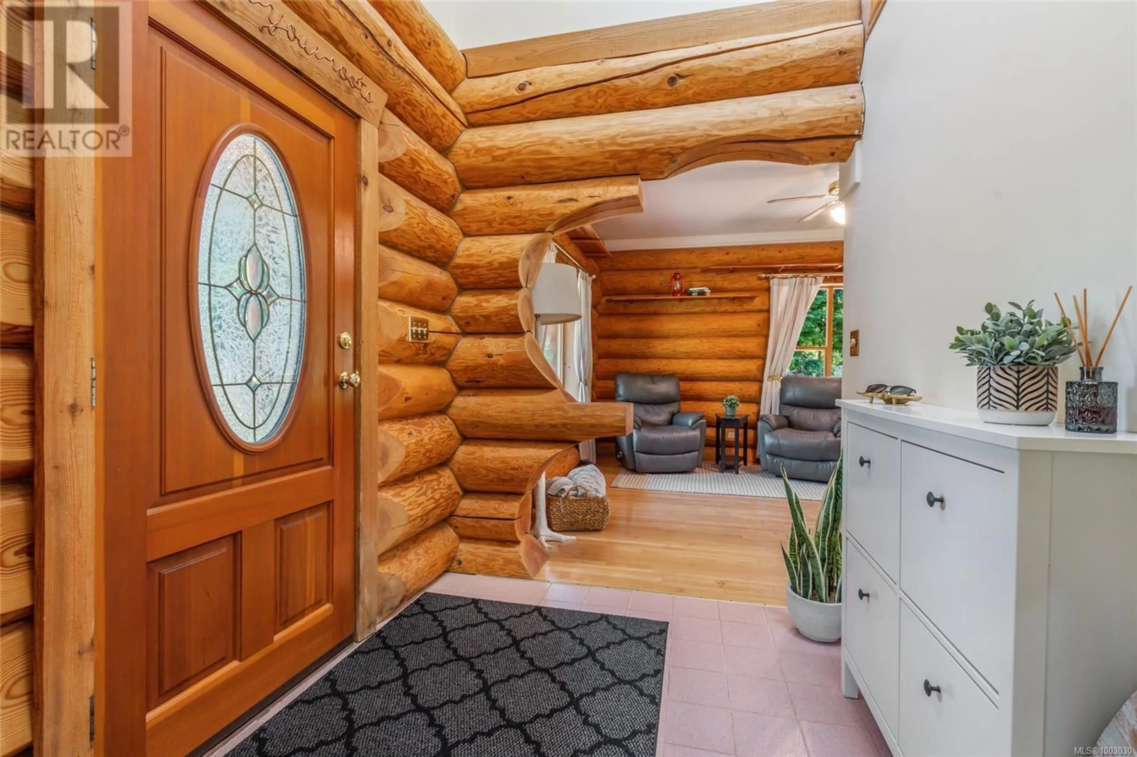 Indoor entryway for 3769 PANORAMA CRESCENT, Chemainus British Columbia V0R1K4