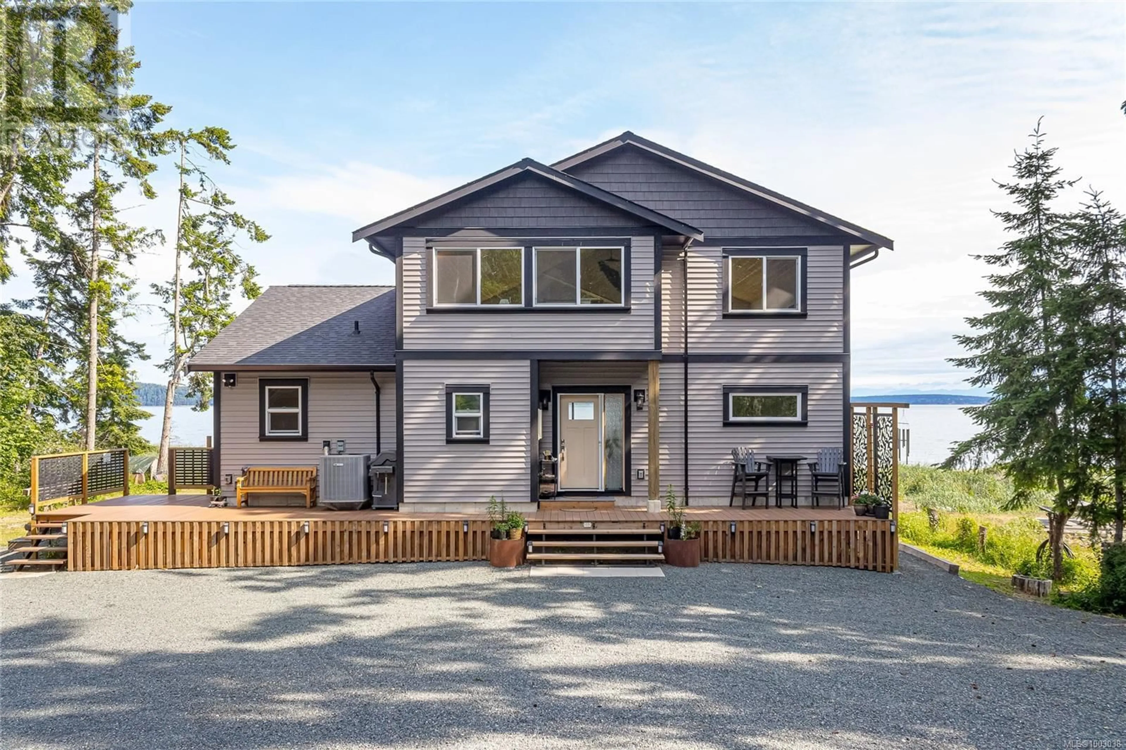 Home with vinyl exterior material, mountain view for 55 MIDLAND ROAD, Bowser British Columbia V0R1G0