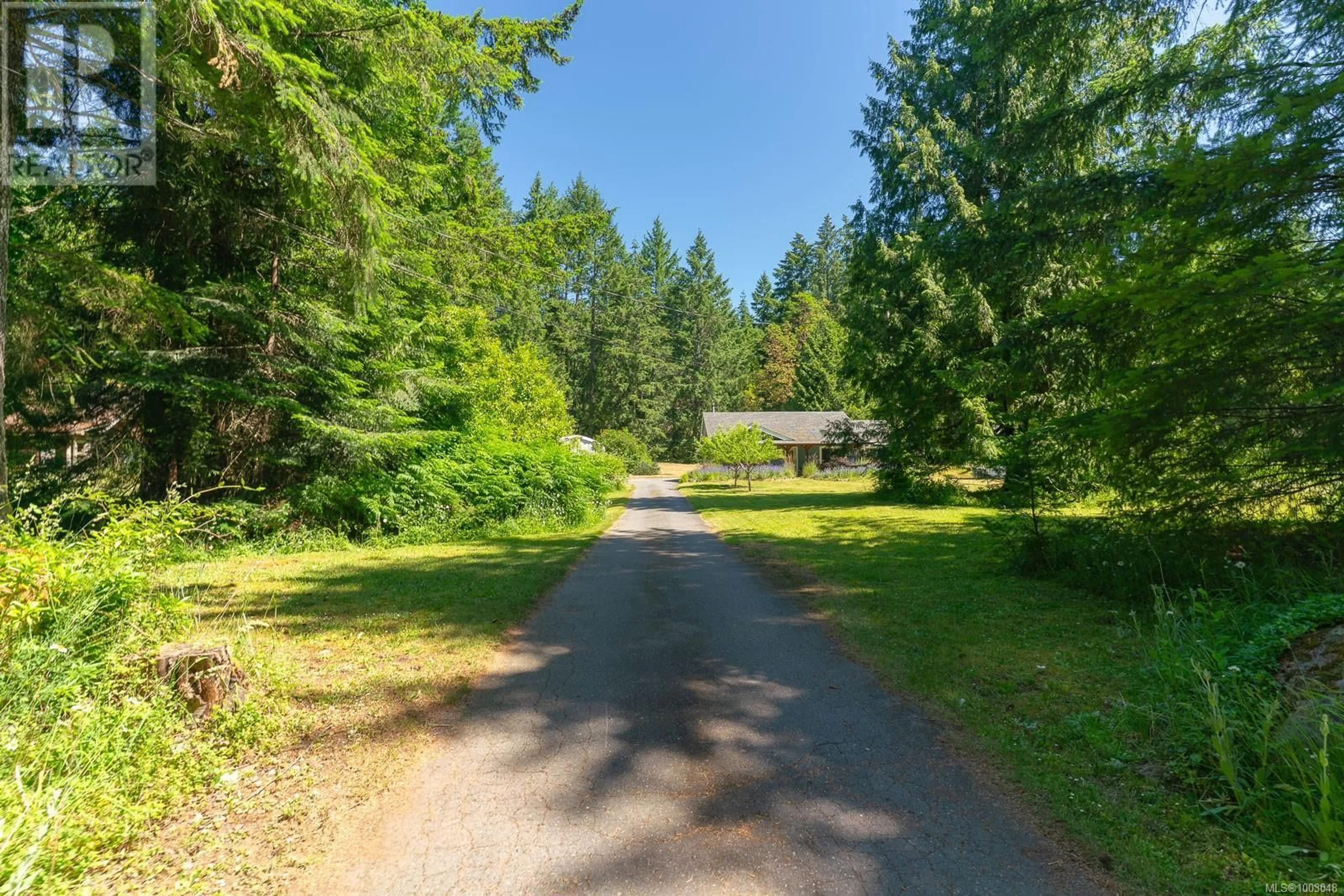 A pic from outside/outdoor area/front of a property/back of a property/a pic from drone, forest/trees view for 3368 MCGUIRE WAY, Nanaimo British Columbia V9G1C4