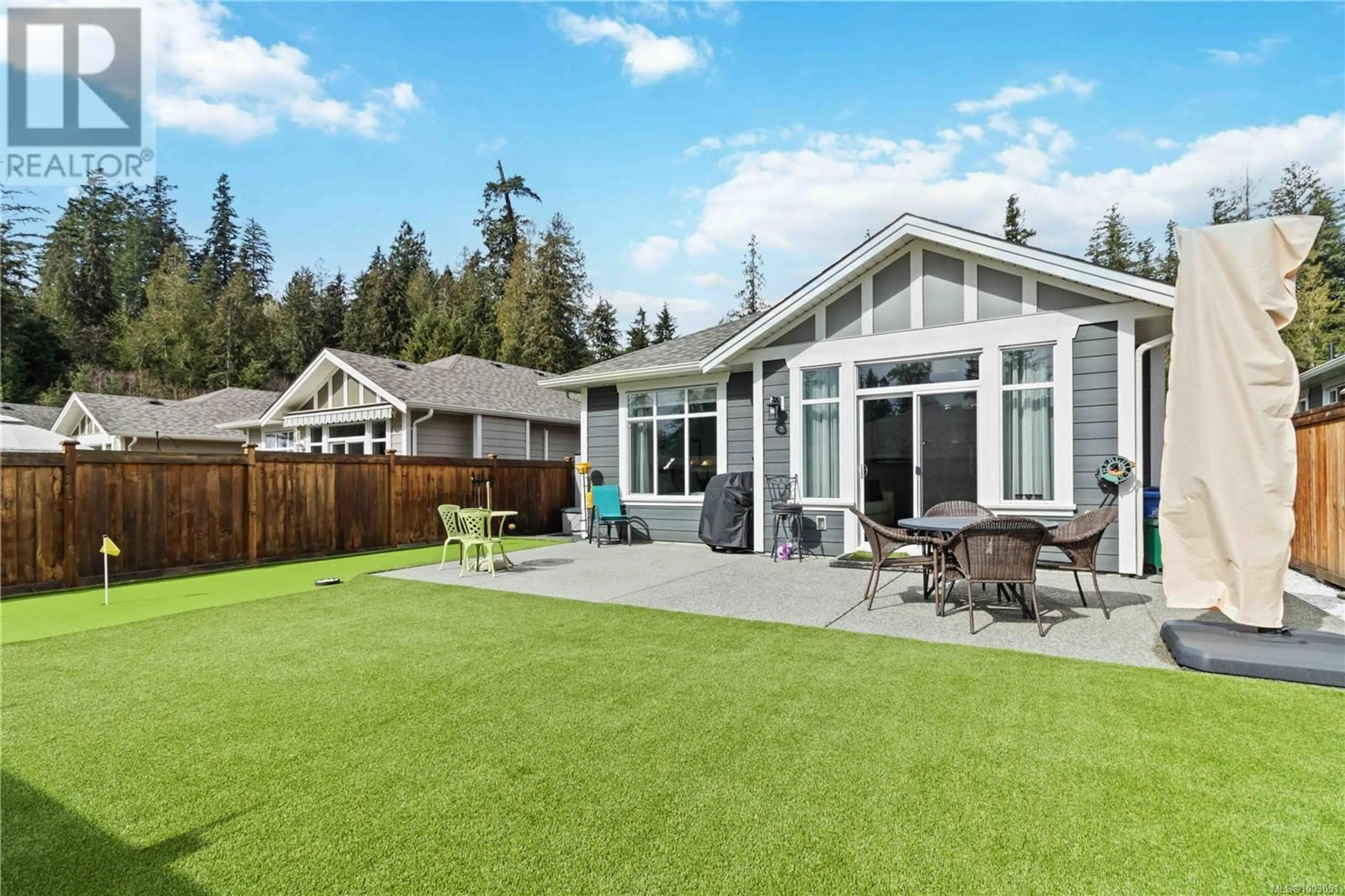 Home with vinyl exterior material, mountain view for 2459 FERN WAY, Sooke British Columbia V9Z1N9