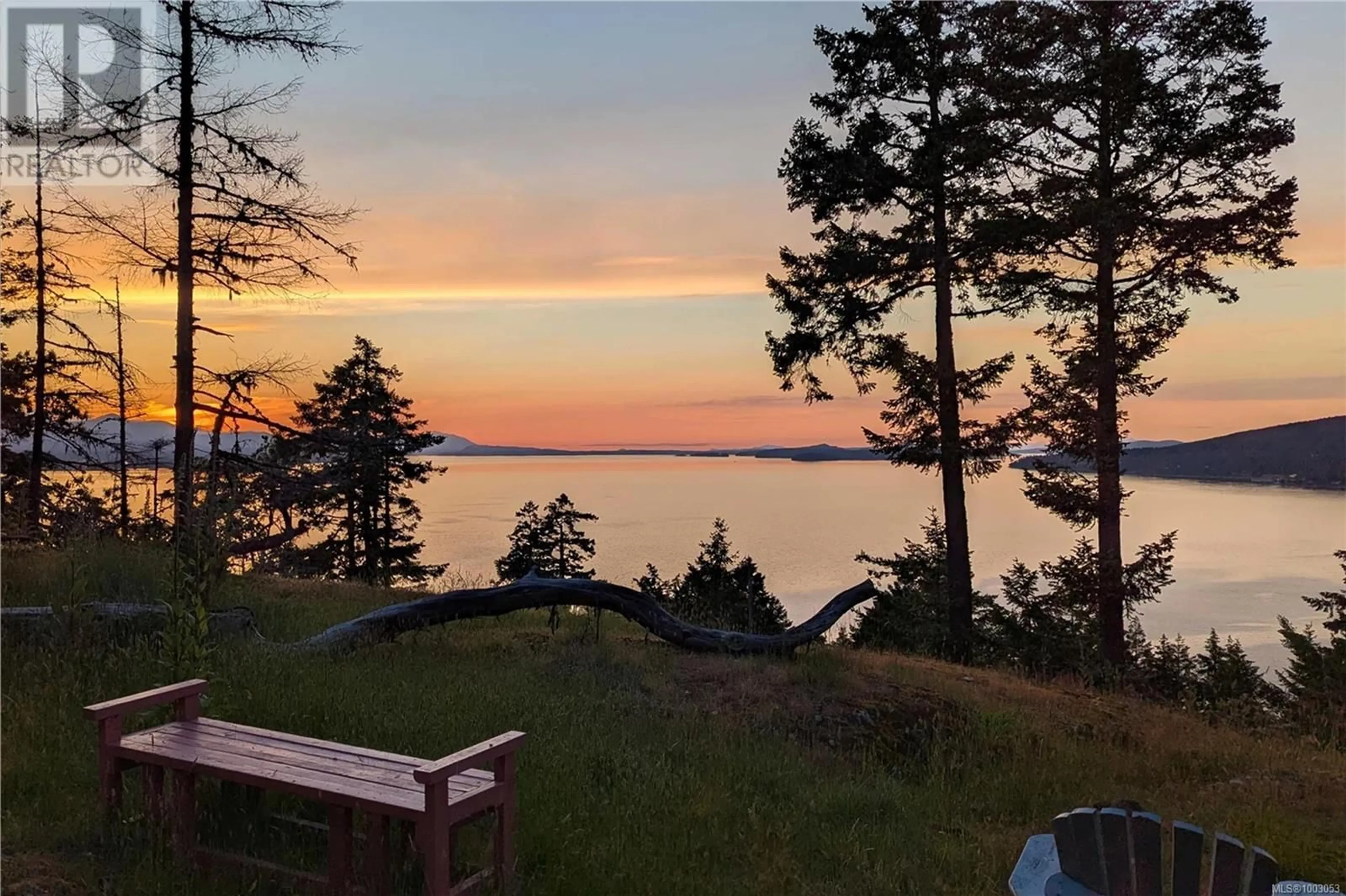 Patio, water/lake/river/ocean view for 115 NARROWS WEST ROAD, Salt Spring British Columbia V8K0A3