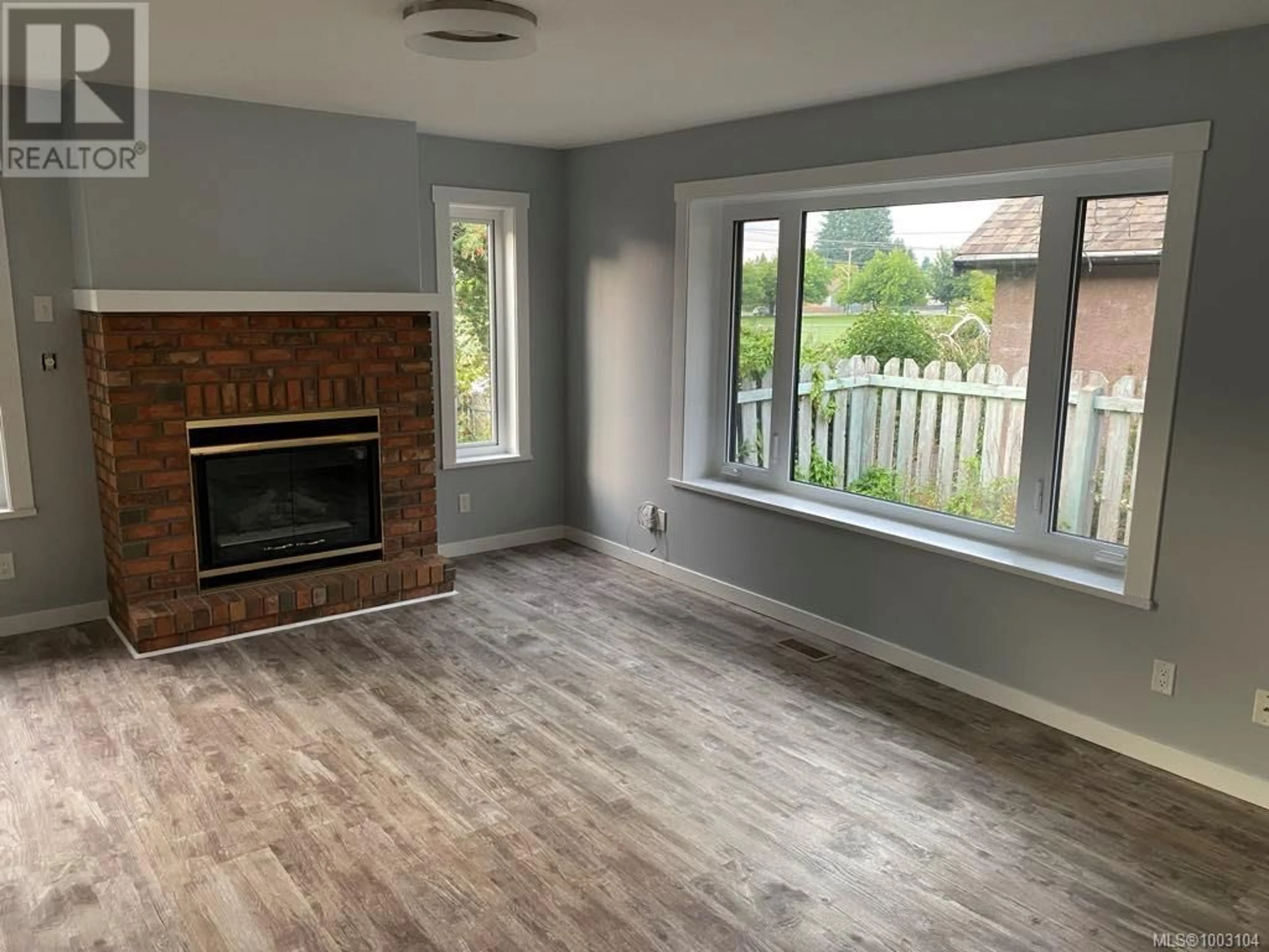 A pic of a room for 776 7TH STREET, Courtenay British Columbia V9N1N1
