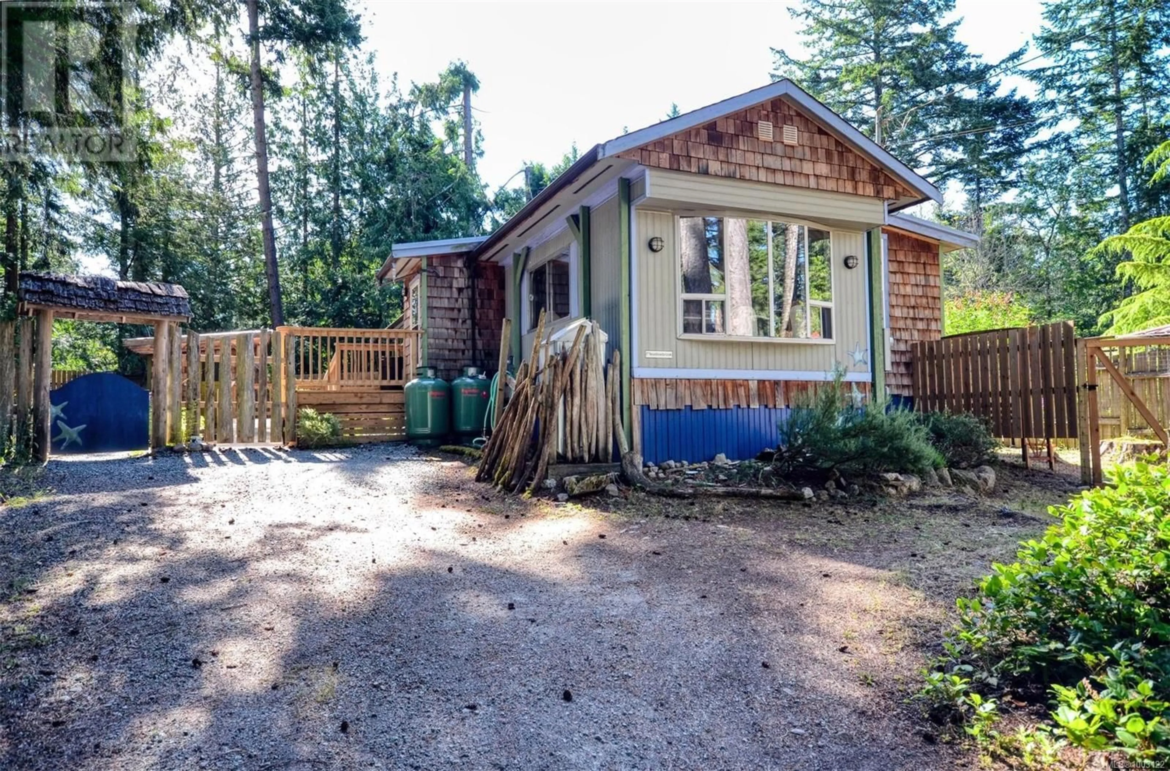 Shed for 4716 BUCCANEERS ROAD, Pender Island British Columbia V0N2M0