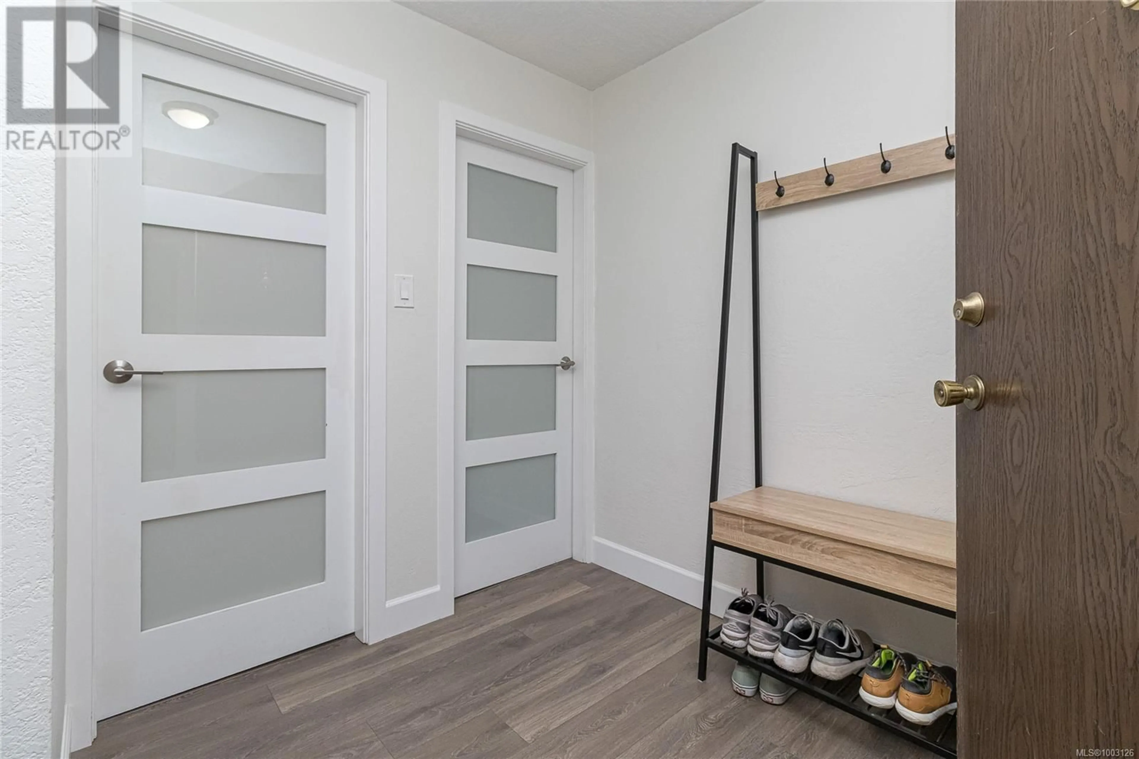 Storage room or clothes room or walk-in closet for 101 - 1792 ROCKLAND AVENUE, Victoria British Columbia V8S1X2