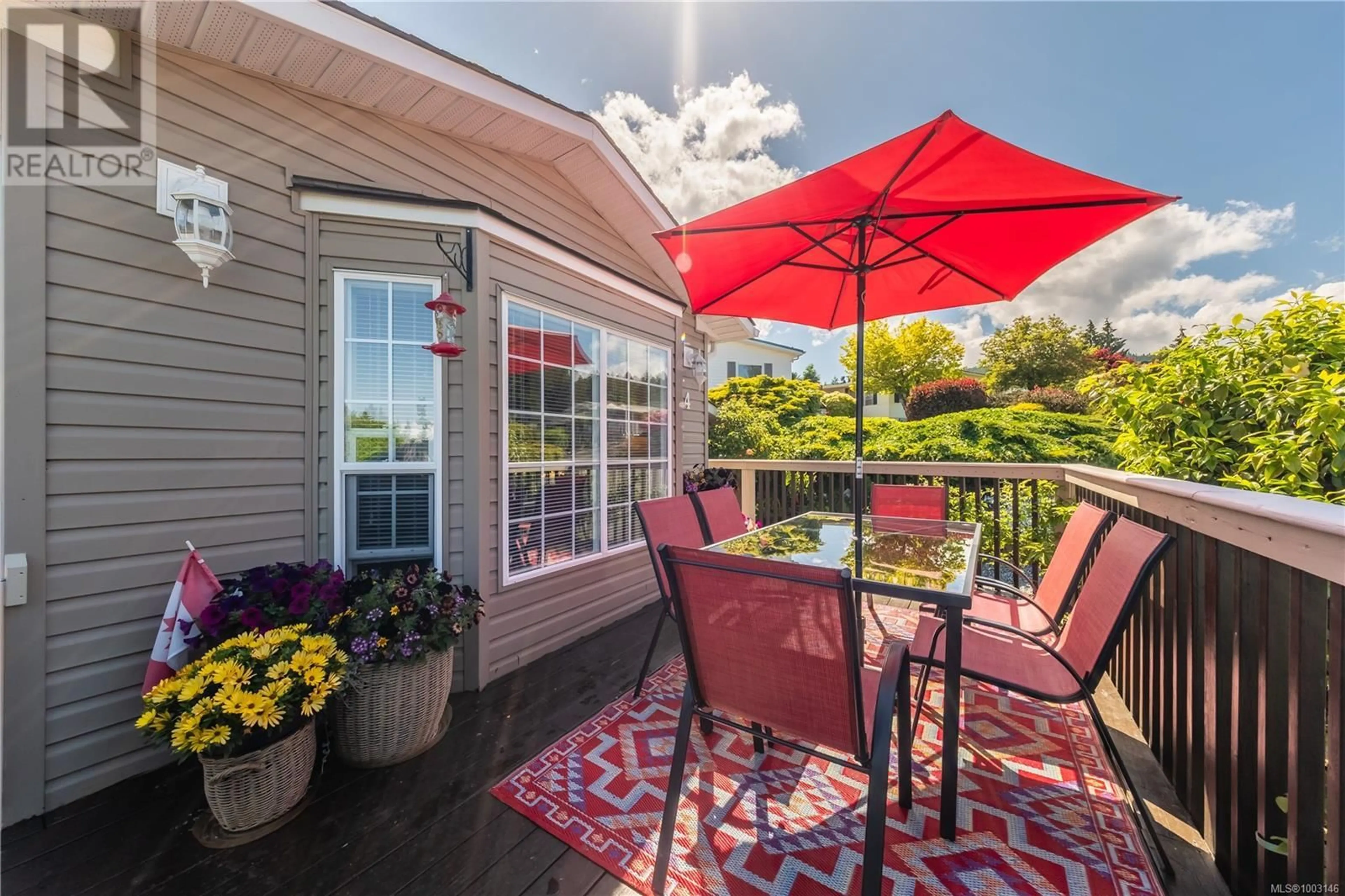 Patio, water/lake/river/ocean view for 4 - 10980 WESTDOWNE ROAD, Ladysmith British Columbia V9G1X2