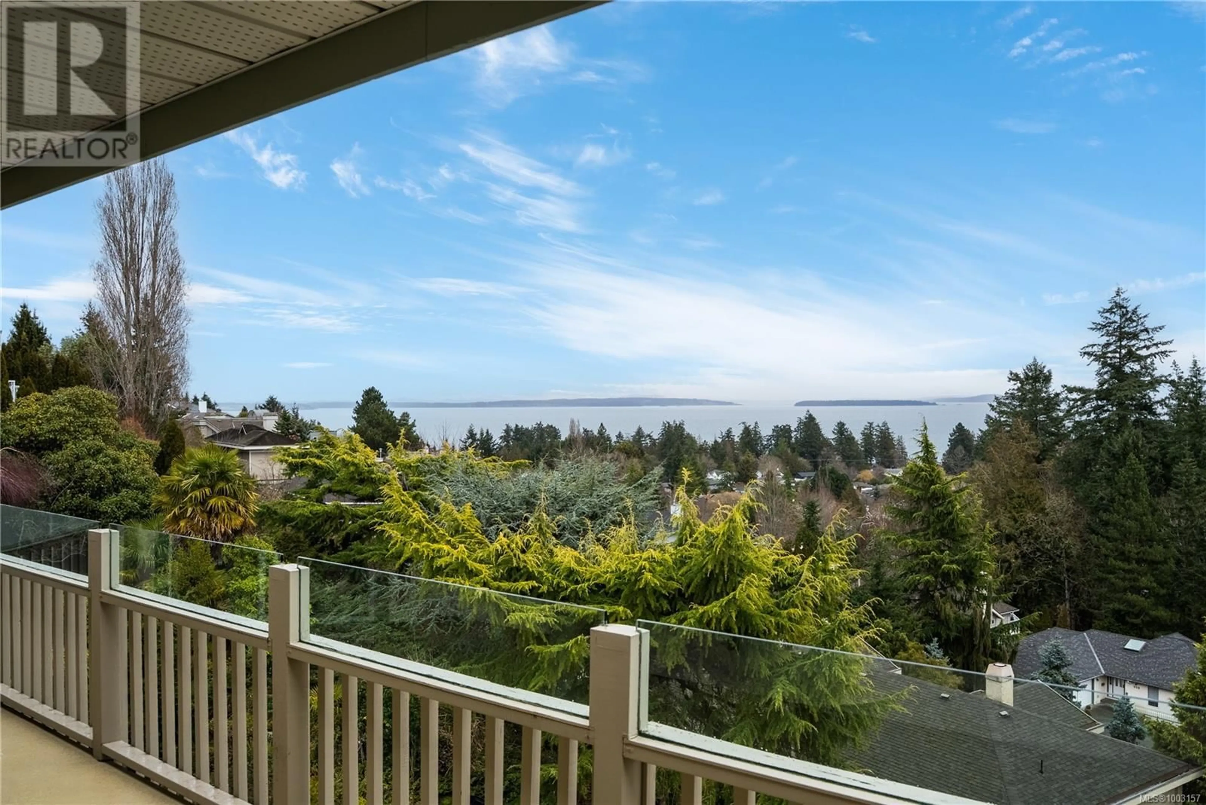 Patio, water/lake/river/ocean view for 4833 SEA RIDGE DRIVE, Saanich British Columbia V8Y2R7