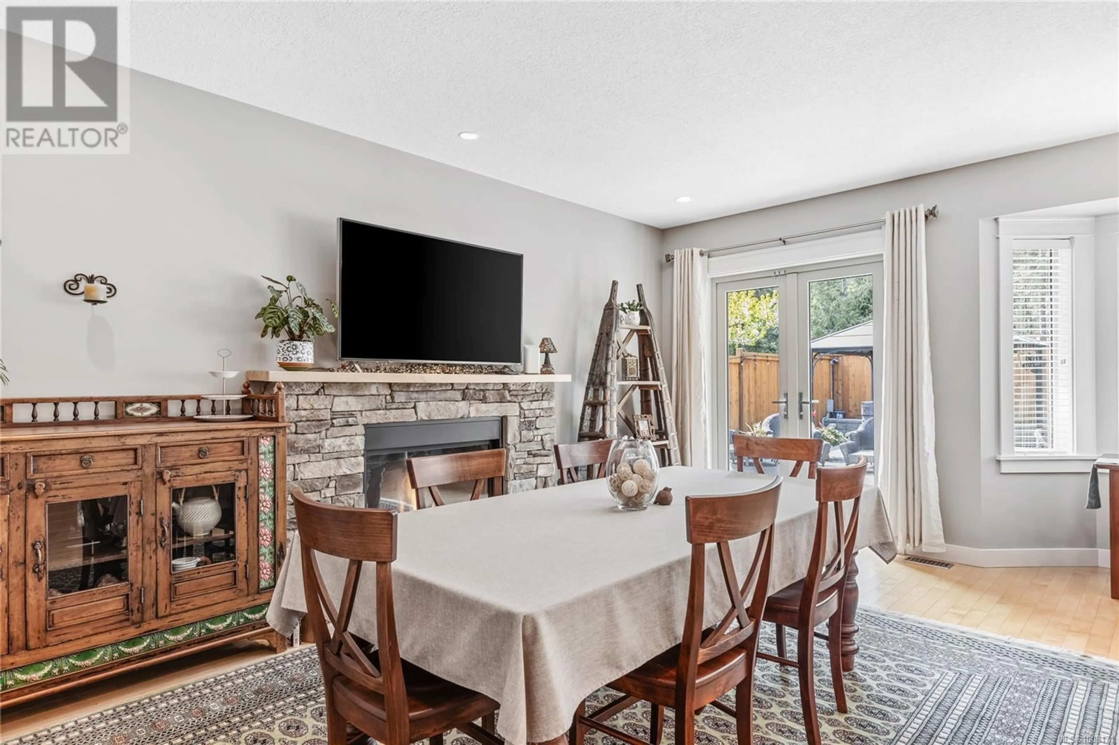 Dining room, ceramic/tile floor for 423 CRAIG STREET, Parksville British Columbia V9P1L2