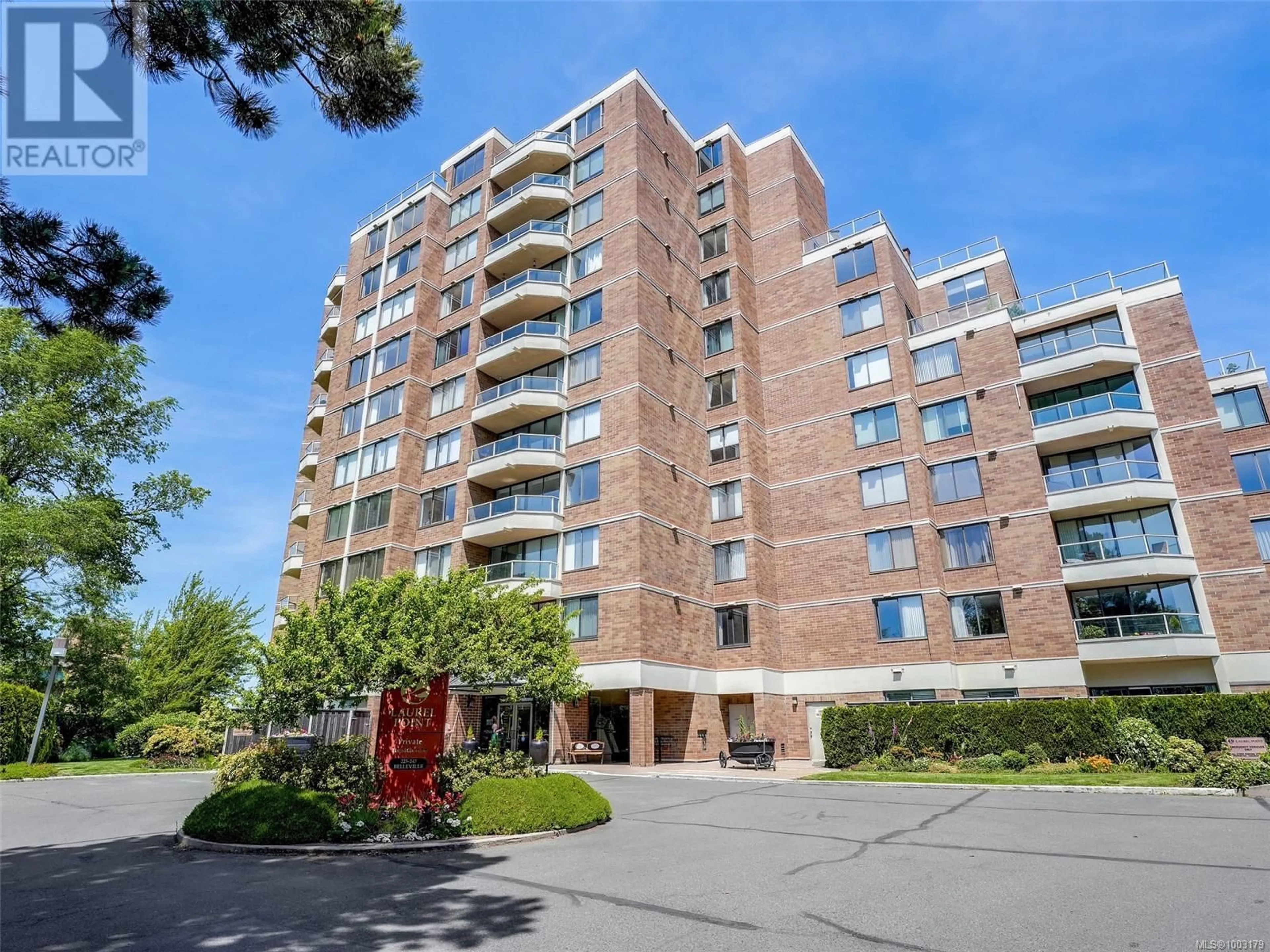 Unknown for 215 - 225 BELLEVILLE STREET, Victoria British Columbia V8V4T9