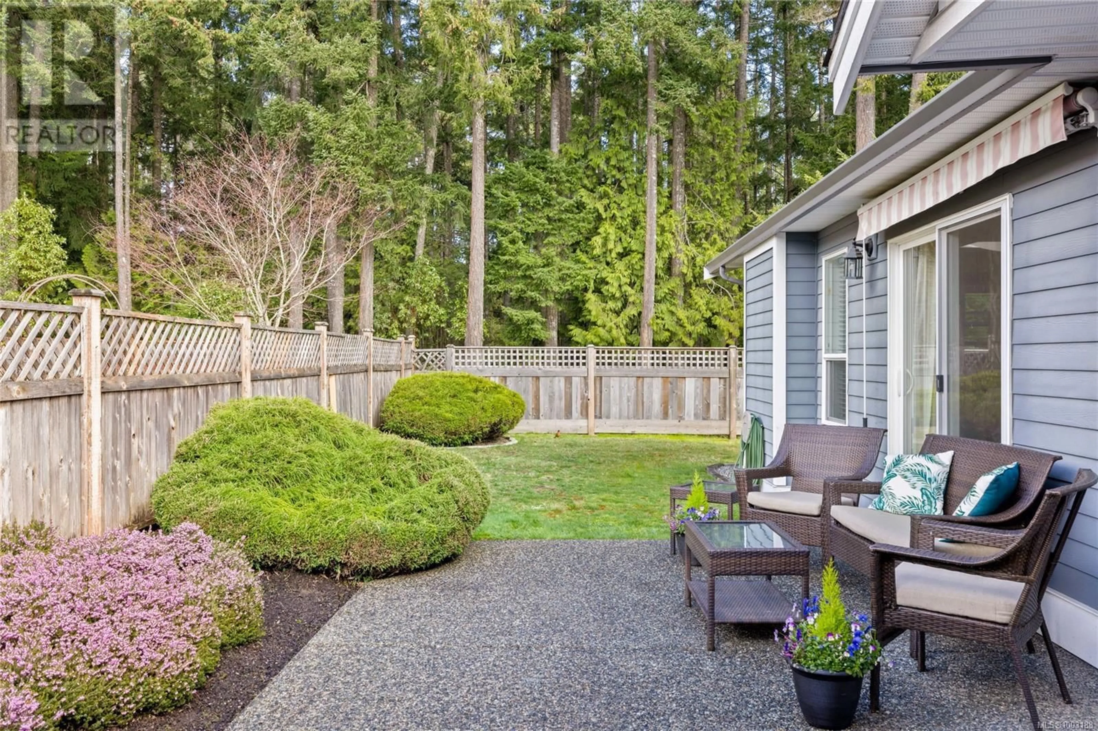 Patio, unknown for 3964 VALEWOOD DRIVE, Nanaimo British Columbia V9T6B9