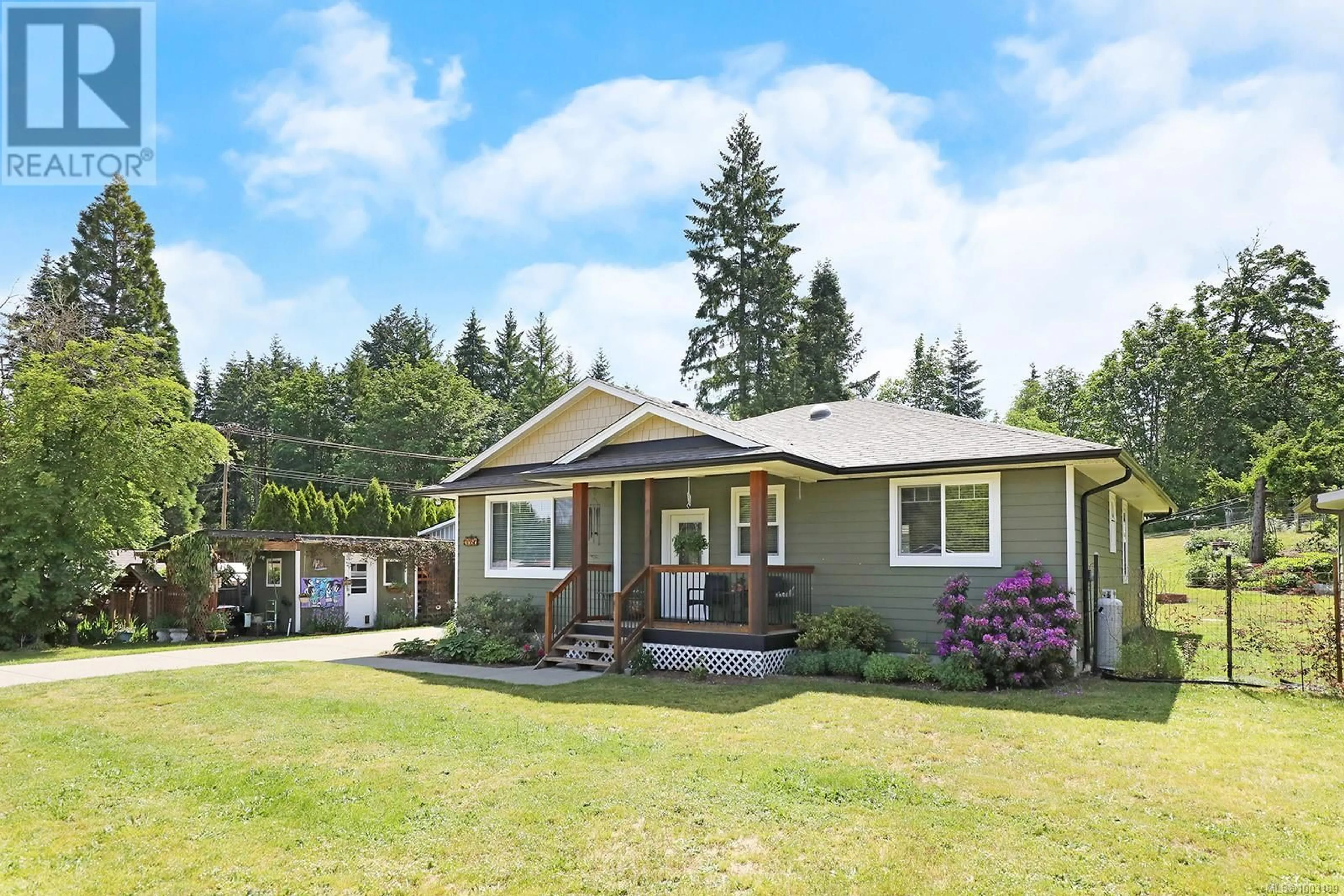 Home with vinyl exterior material, street for 3050/3048 BOOD ROAD, Courtenay British Columbia V9N9V2