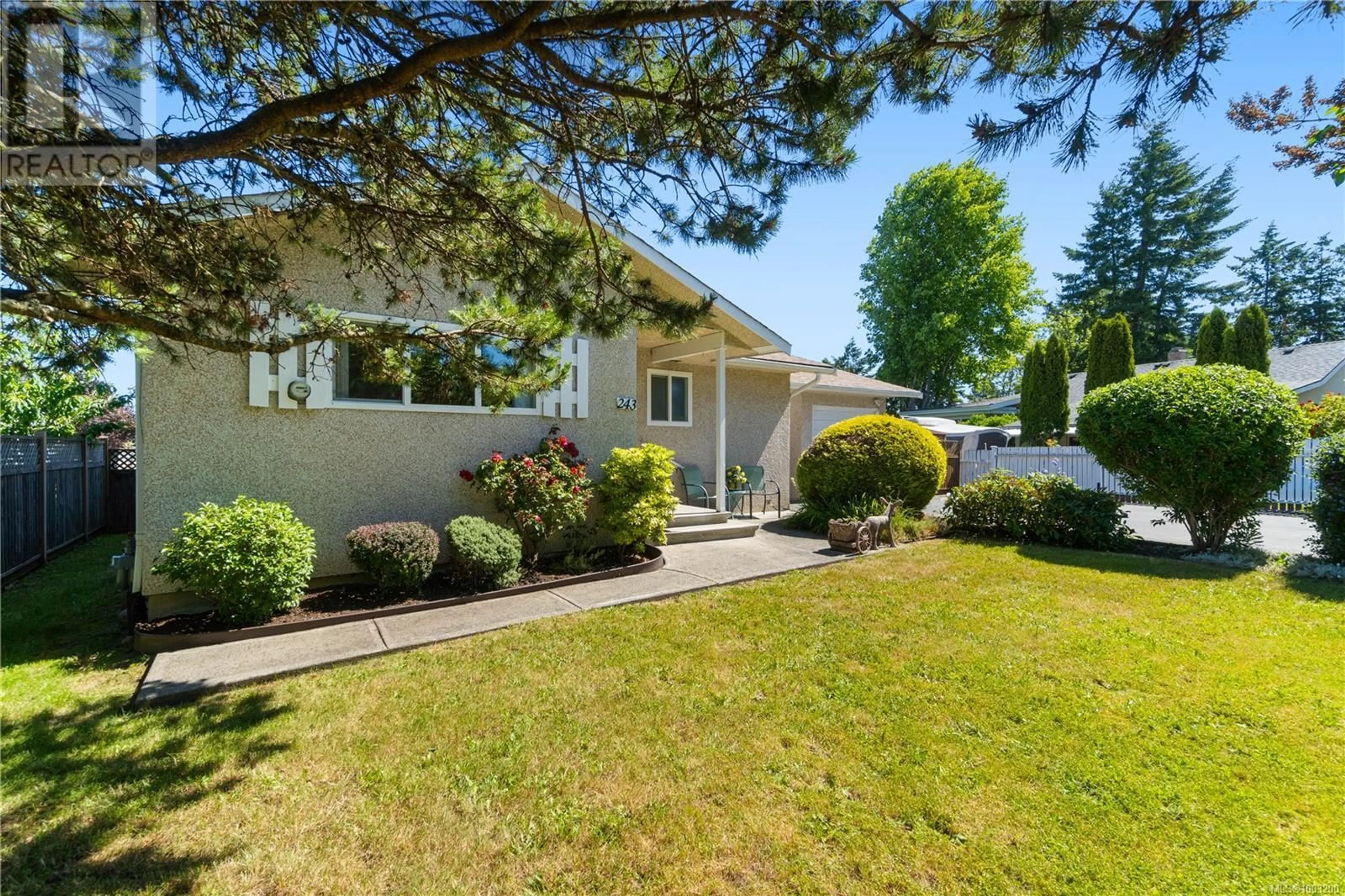 Unknown for 243 HICKEY AVENUE, Parksville British Columbia V9P1J7