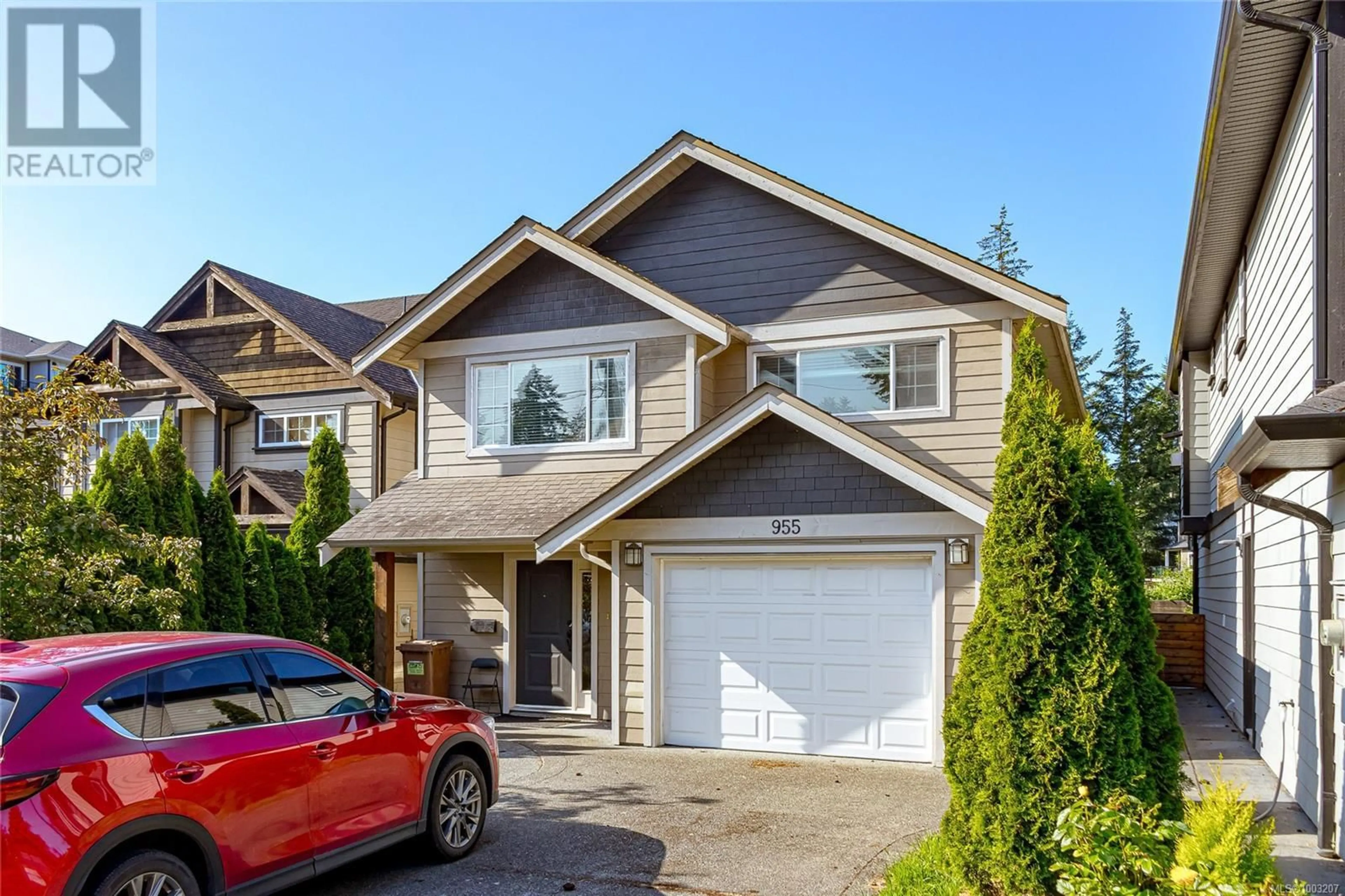 Home with vinyl exterior material, street for 955 GLEN WILLOW PLACE, Langford British Columbia V9B3W4