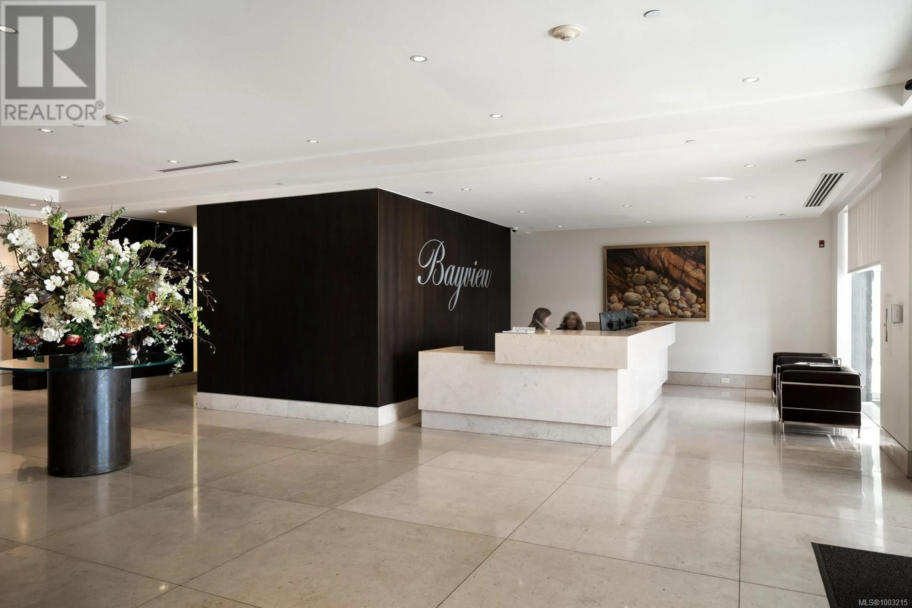 Lobby for 414 - 100 SAGHALIE ROAD, Victoria British Columbia V9A0A1