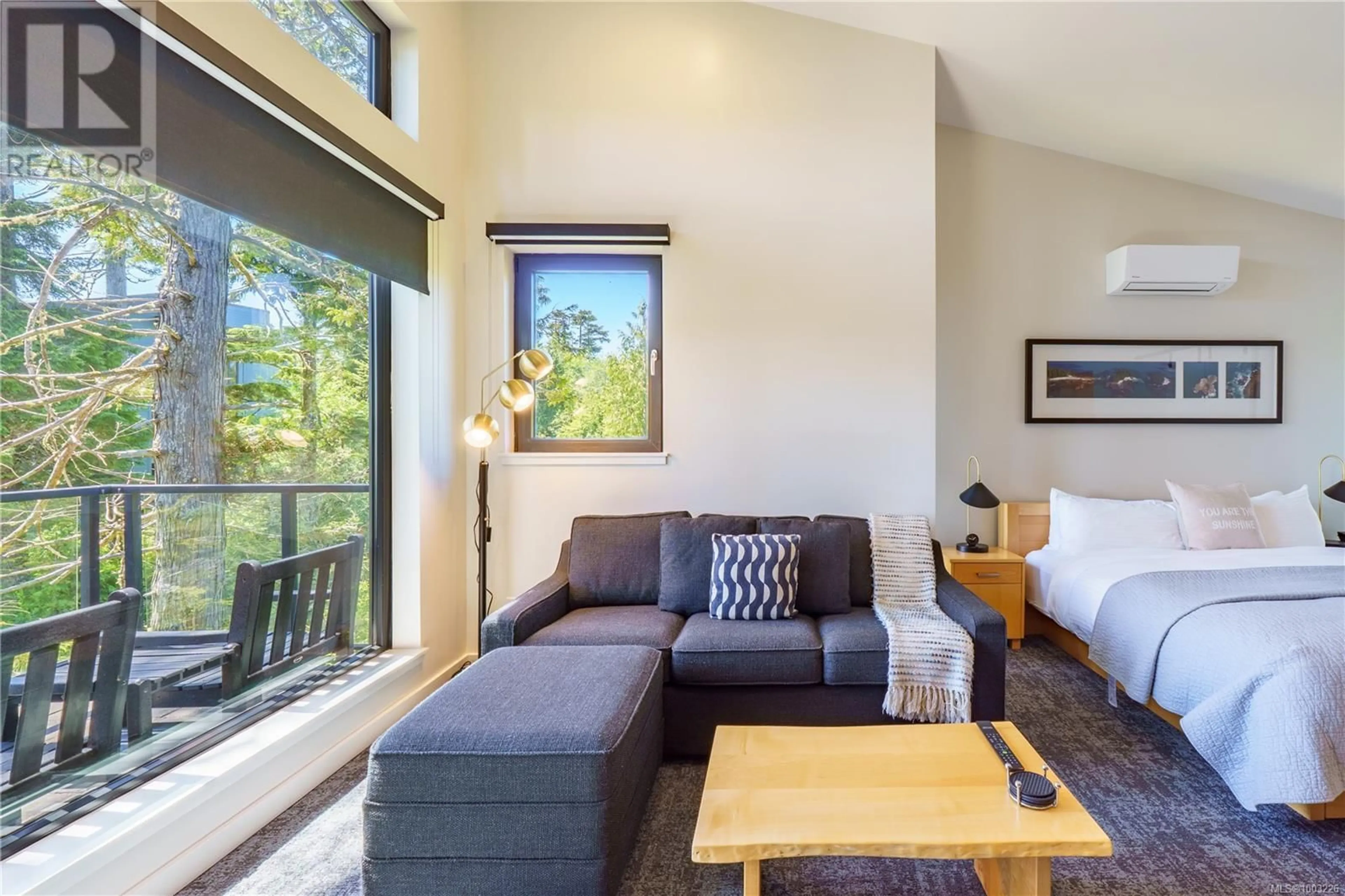 Living room with furniture, unknown for 1104 - 596 MARINE DRIVE, Ucluelet British Columbia V0R3A0