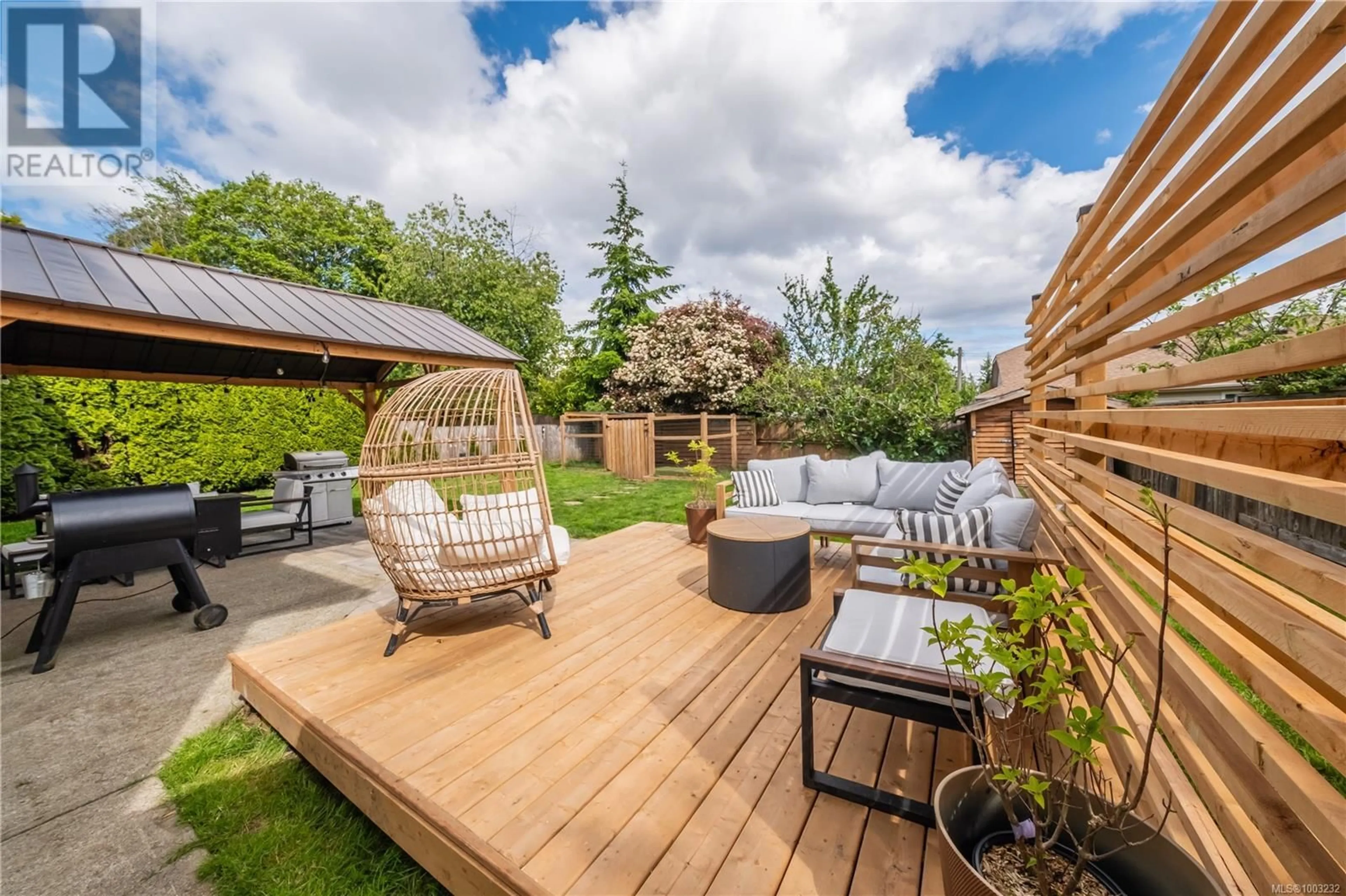 Patio, street for 5932 TASHA PLACE, Nanaimo British Columbia V9V1J4