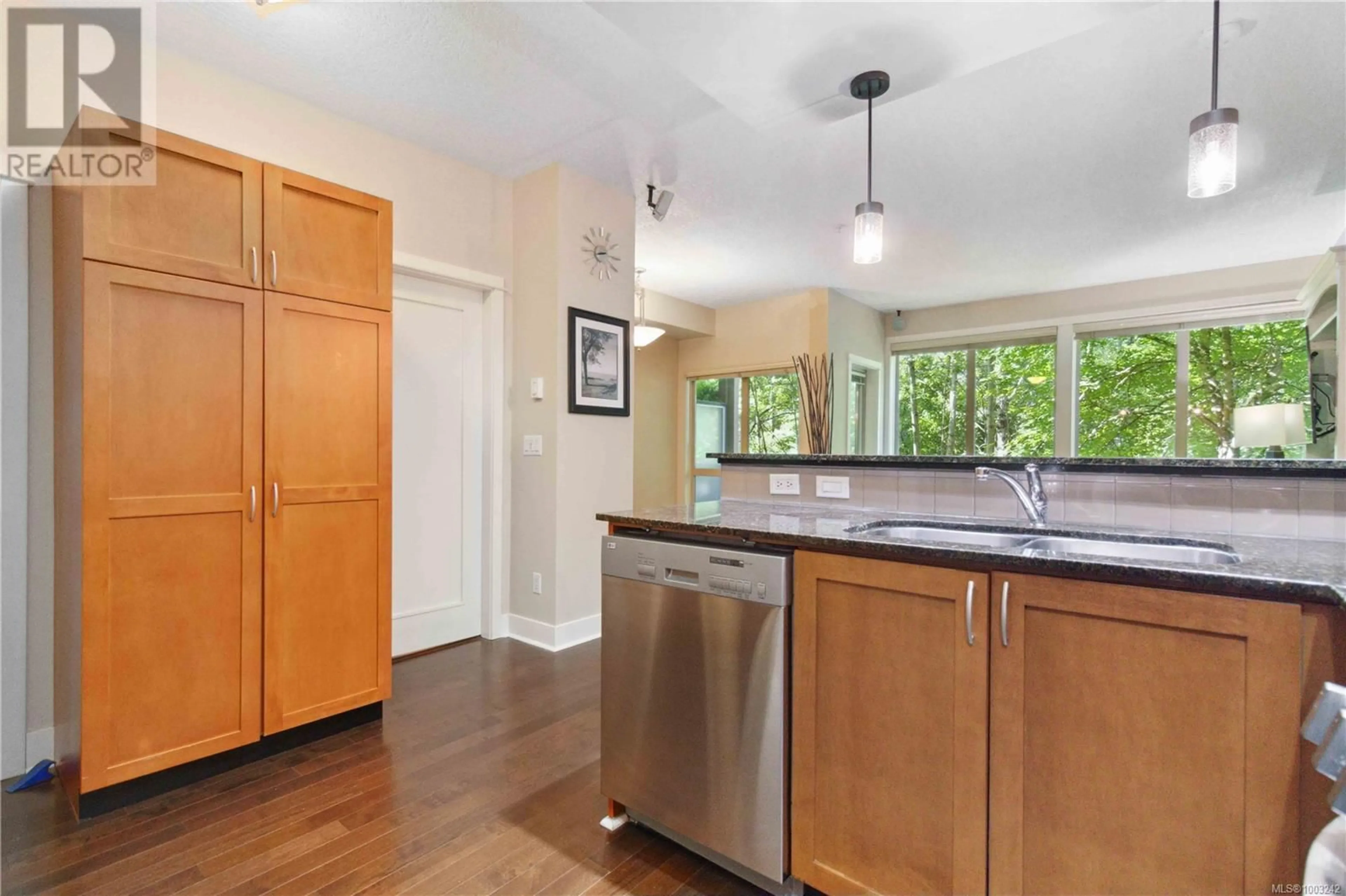 Open concept kitchen, unknown for 106 - 635 BROOKSIDE ROAD, Colwood British Columbia V9C0C3