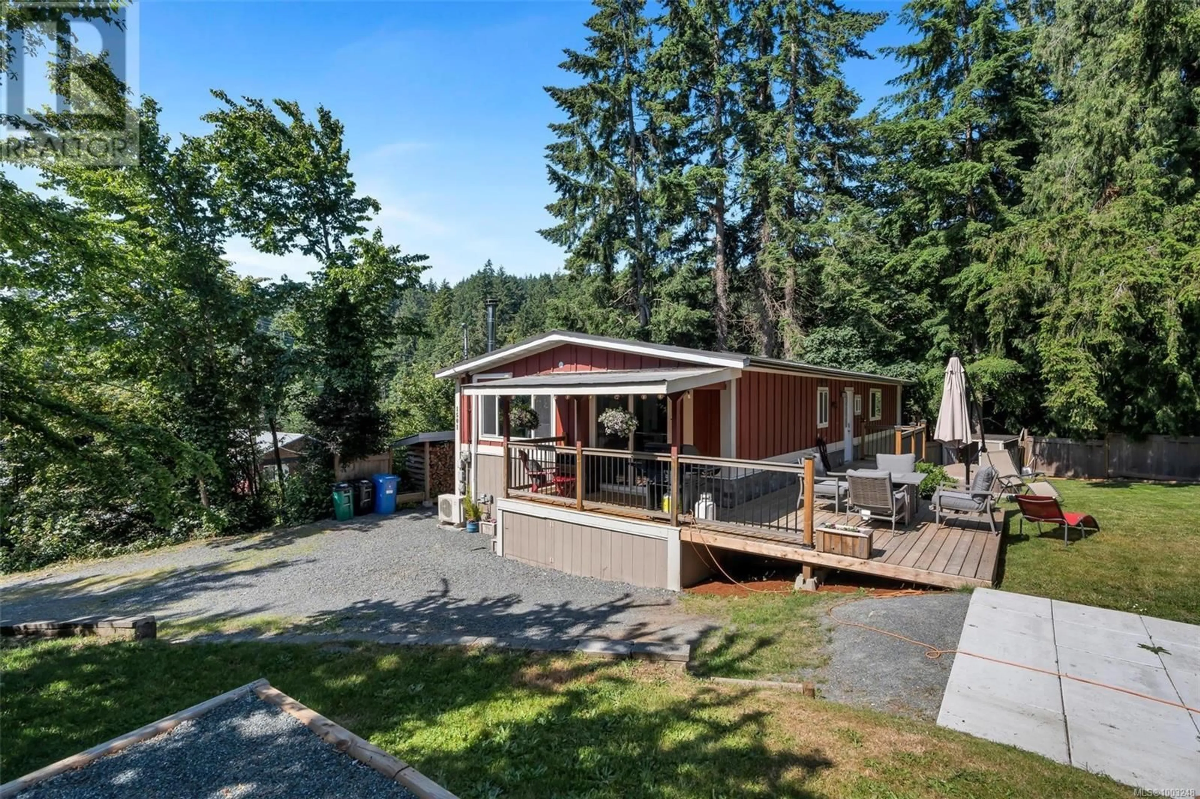 A pic from outside/outdoor area/front of a property/back of a property/a pic from drone, water/lake/river/ocean view for 1501 FAIRFIELD ROAD, Cobble Hill British Columbia V0R1L0