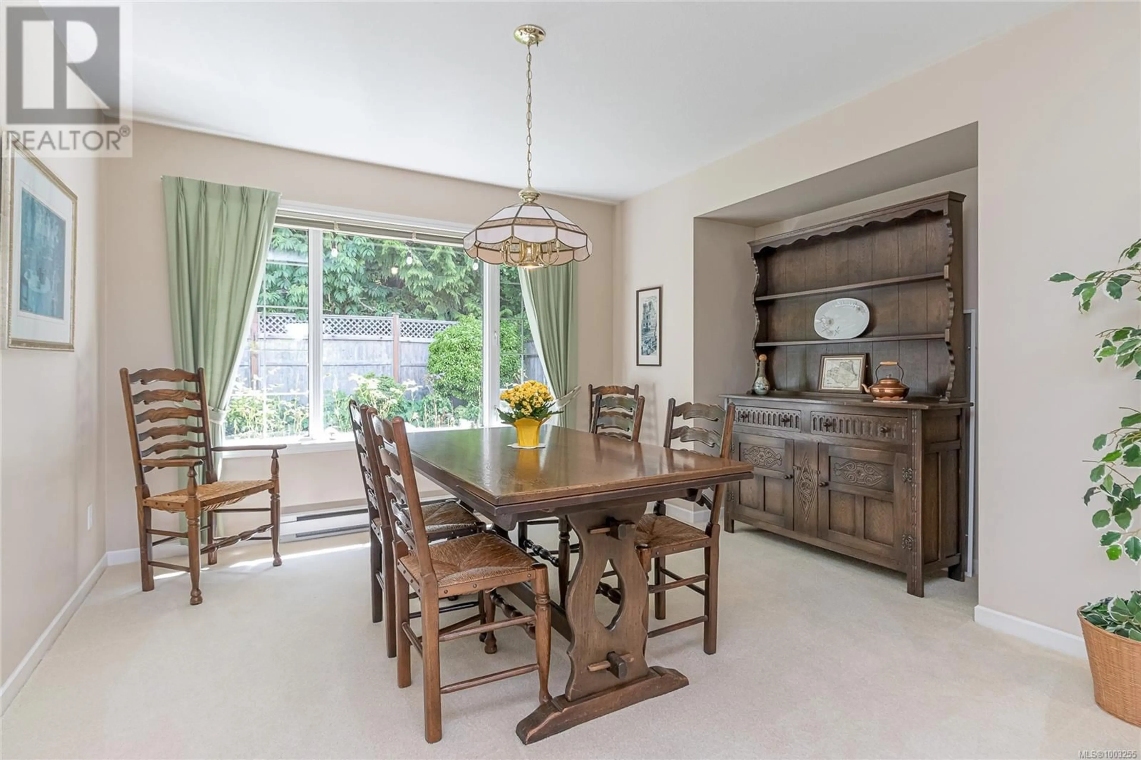 Dining room, unknown for 544 WILLOW ROAD, Qualicum Beach British Columbia V9K1K8