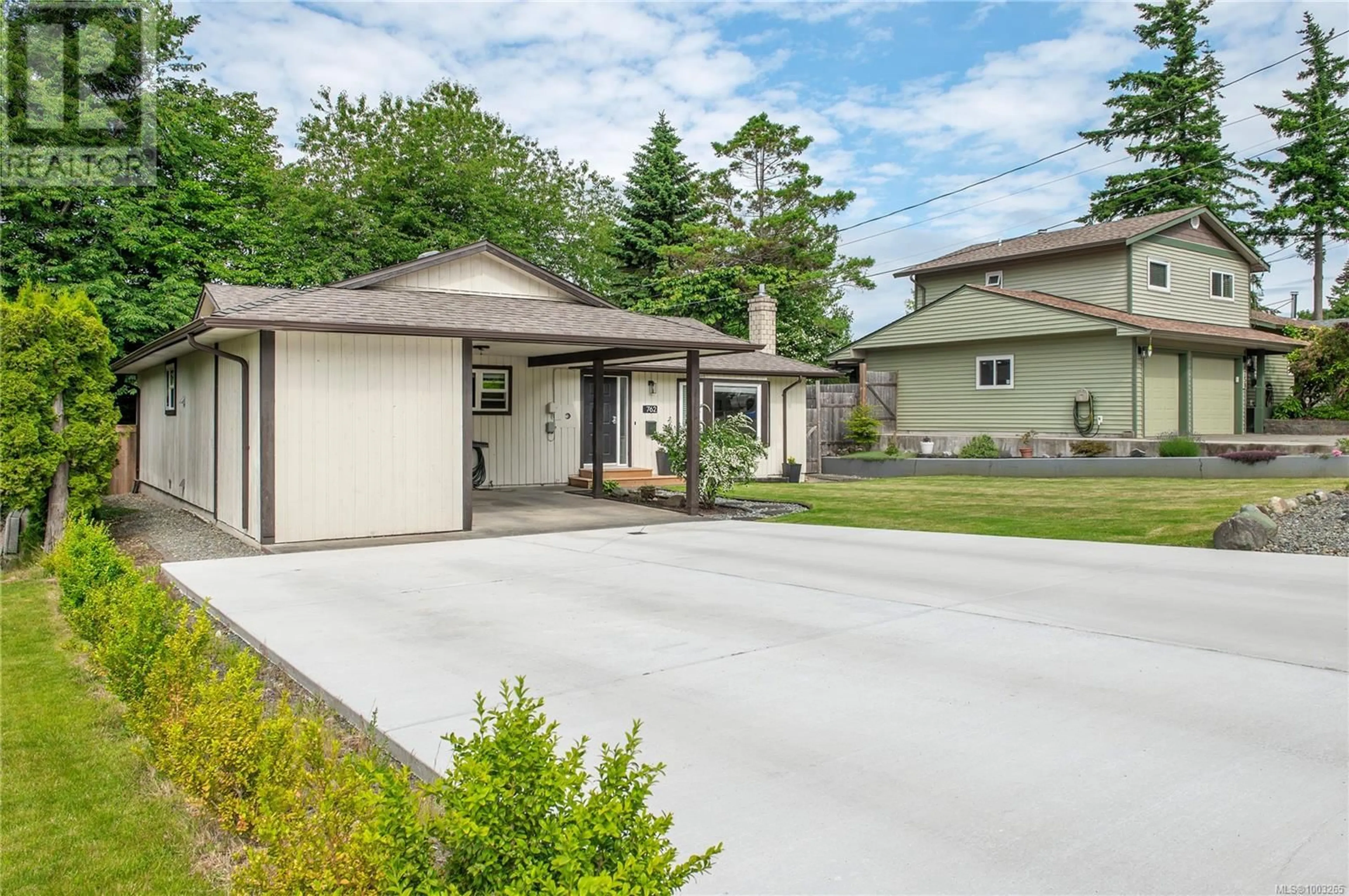 Unknown for 762 CHRISTOPHER ROAD, Campbell River British Columbia V9W5Z9