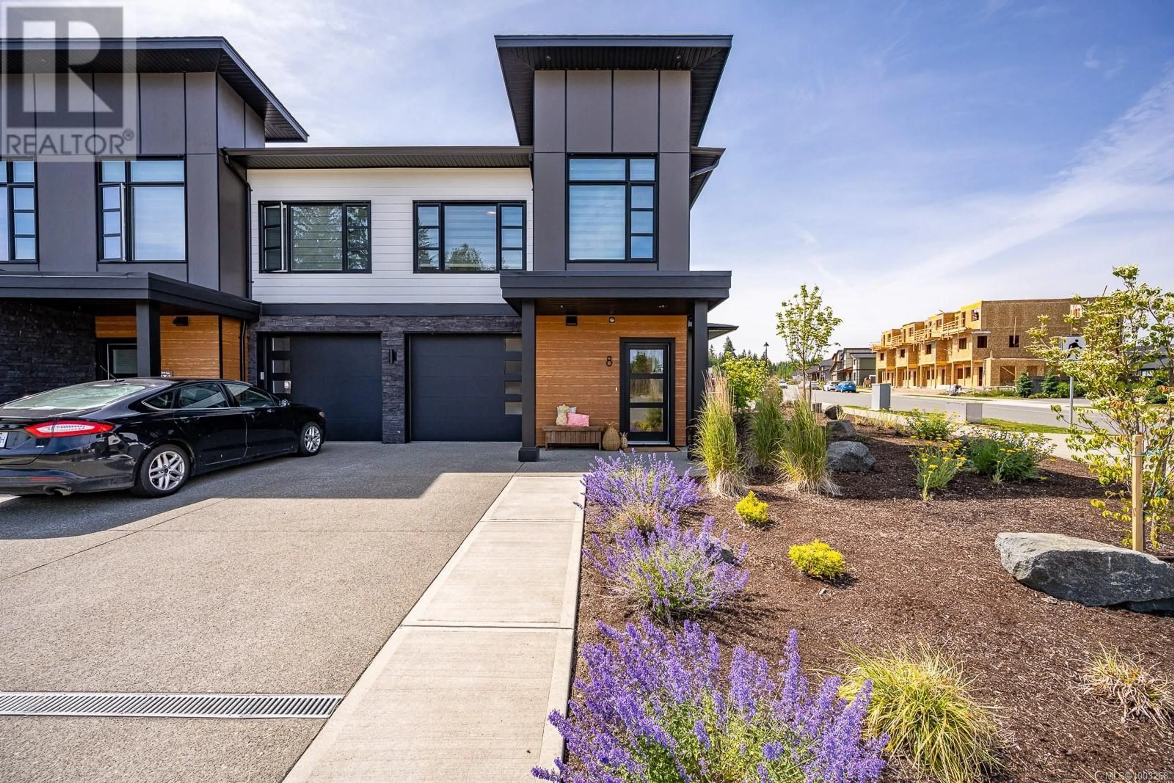 Home with brick exterior material, street for 8 - 3028 ALDER STREET SOUTH, Campbell River British Columbia V9H0E9