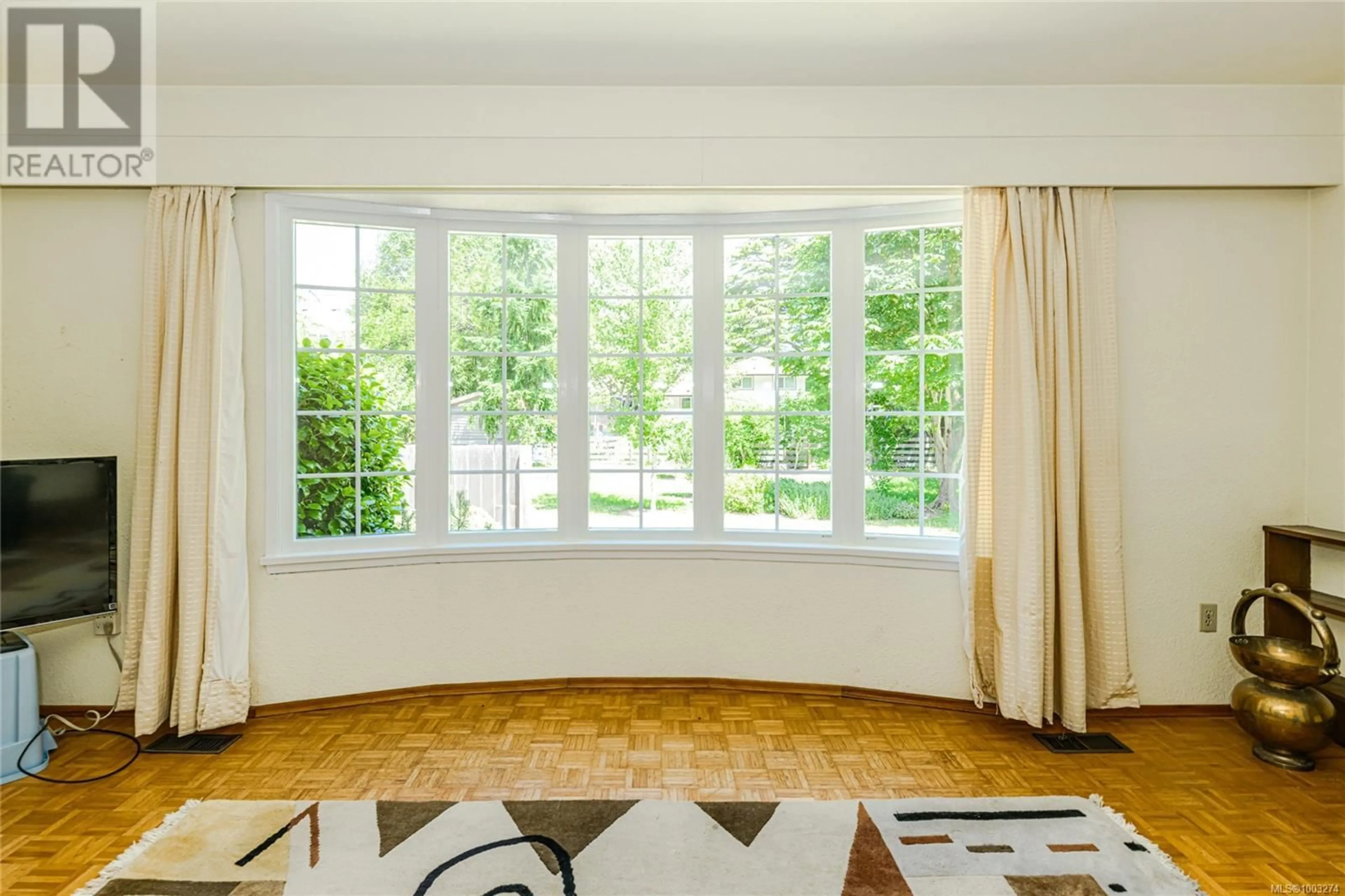 A pic of a room for 4155 LONGVIEW DRIVE, Saanich British Columbia V8N2L2