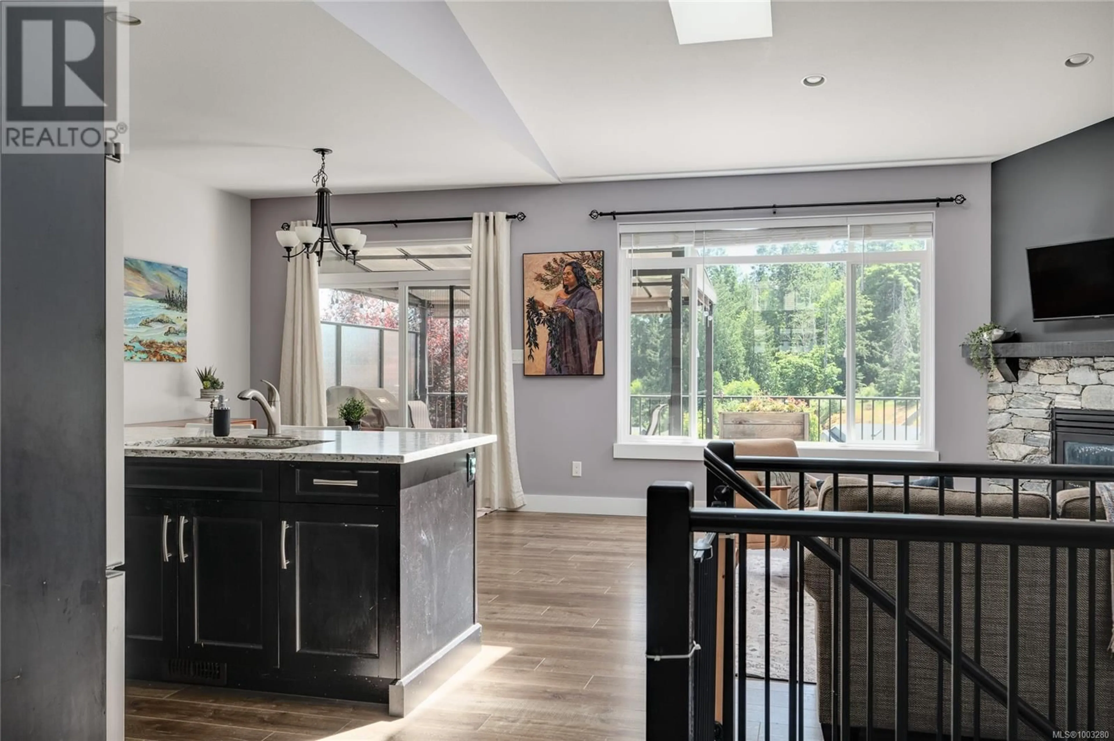 Open concept kitchen, ceramic/tile floor for 2013 SWORDFERN ROAD, Nanaimo British Columbia V9X0A9