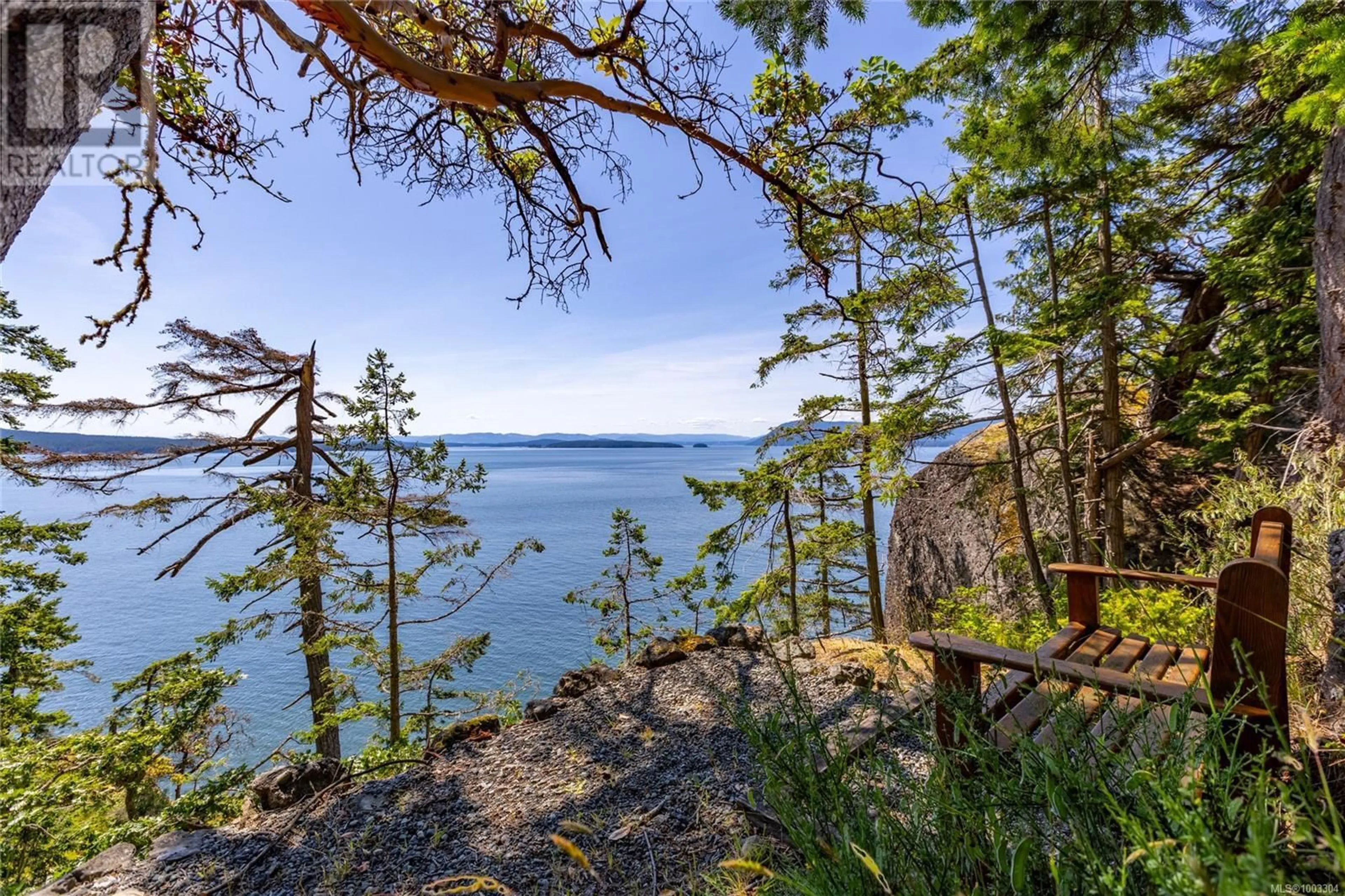 Patio, water/lake/river/ocean view for 3803 CUTLASS COURT, Pender Island British Columbia V0N2M2