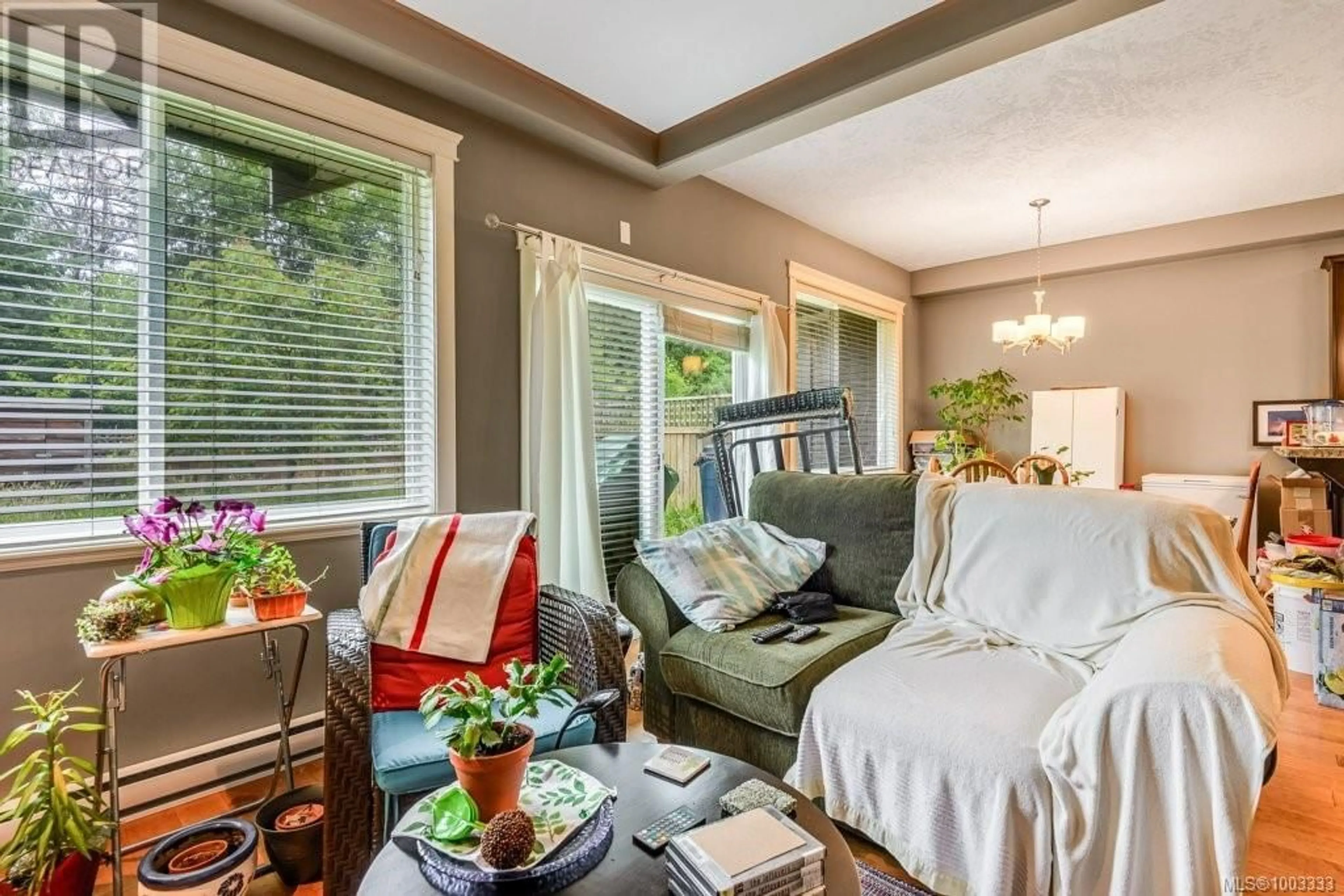 Living room with furniture, unknown for 8 - 2112 CUMBERLAND ROAD, Courtenay British Columbia V9N2E9