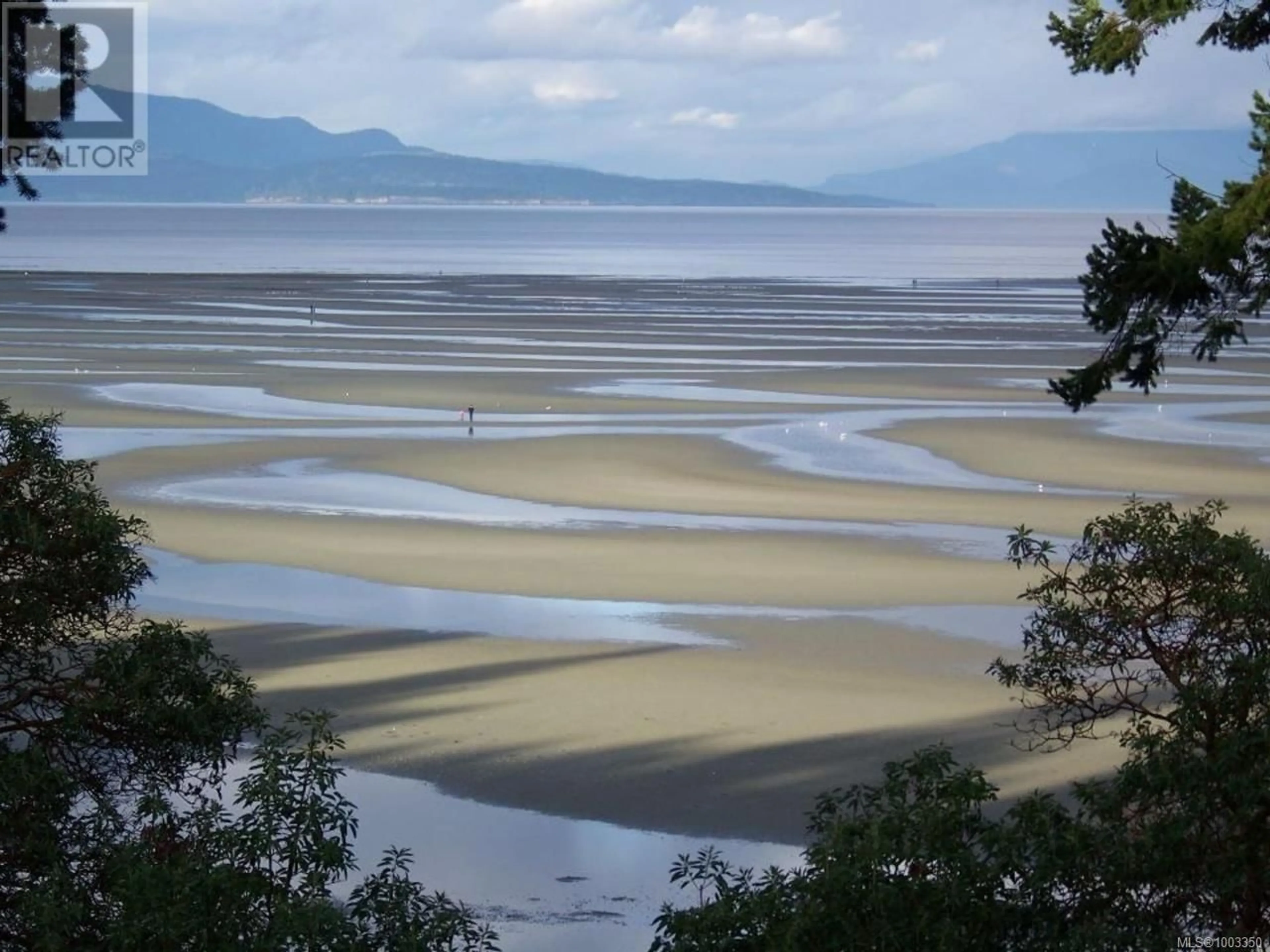 Blurry image for 416 - 1155 RESORT DRIVE, Parksville British Columbia V9P2G6