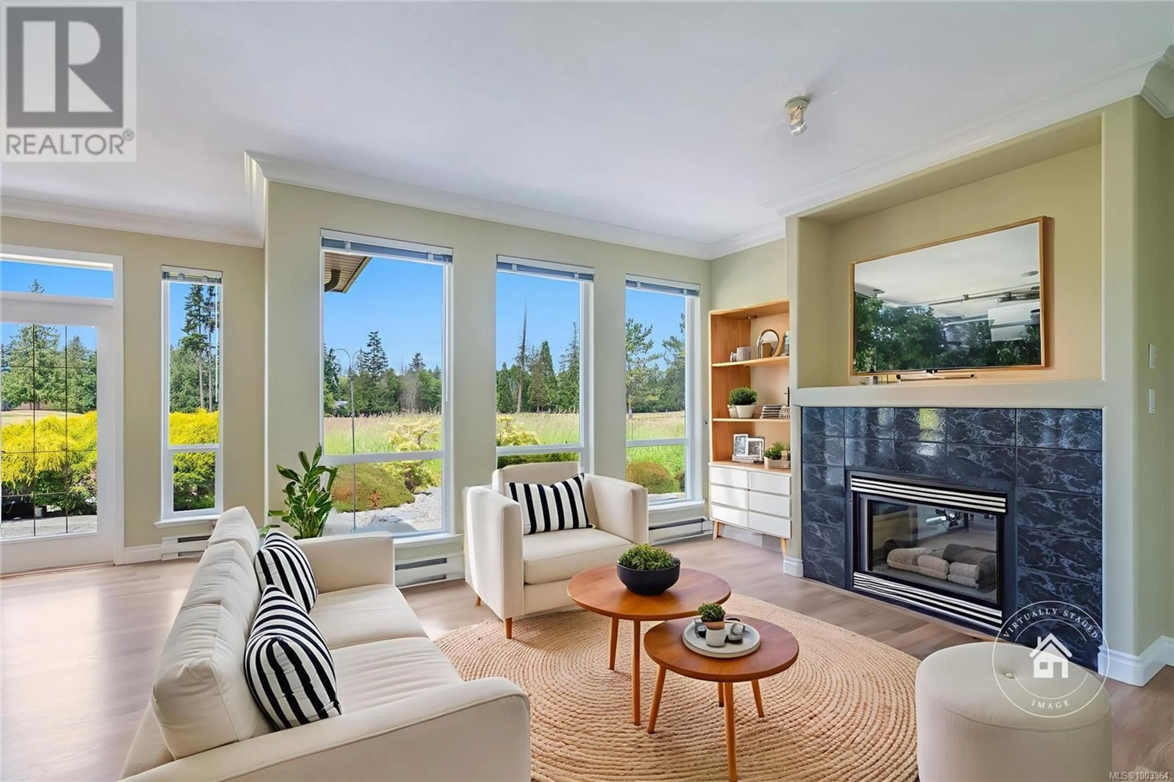 Living room with furniture, ceramic/tile floor for 1260 AUGUSTA CLOSE, Parksville British Columbia V9P2W3