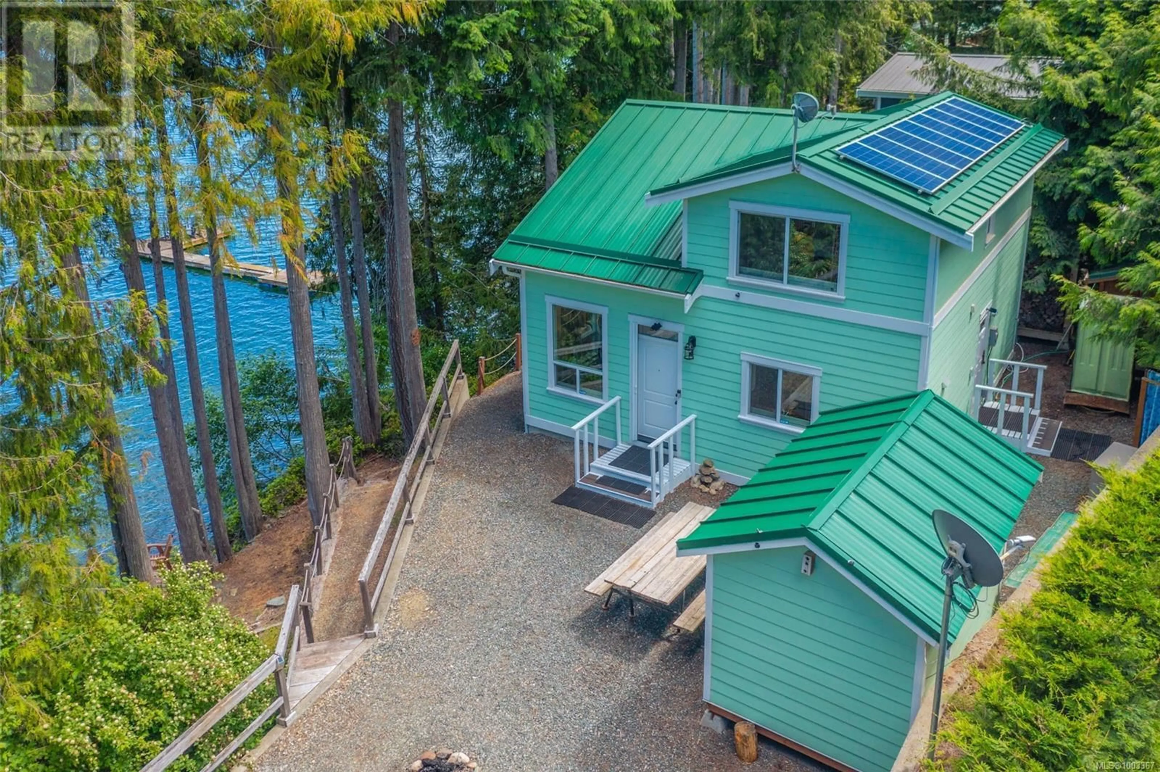 A pic from outside/outdoor area/front of a property/back of a property/a pic from drone, water/lake/river/ocean view for 2270 SOUTH LAKE ROAD, Qualicum Beach British Columbia V9K2L7