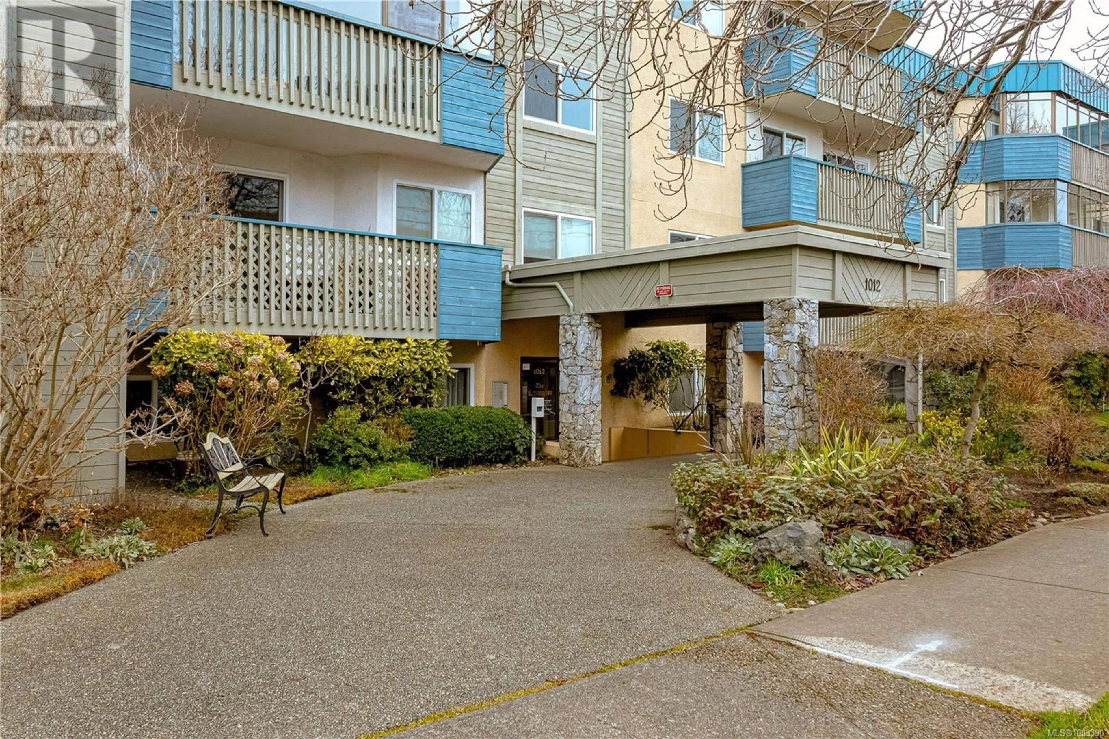 Patio, unknown for 304 - 1012 COLLINSON STREET, Victoria British Columbia V8V3C1