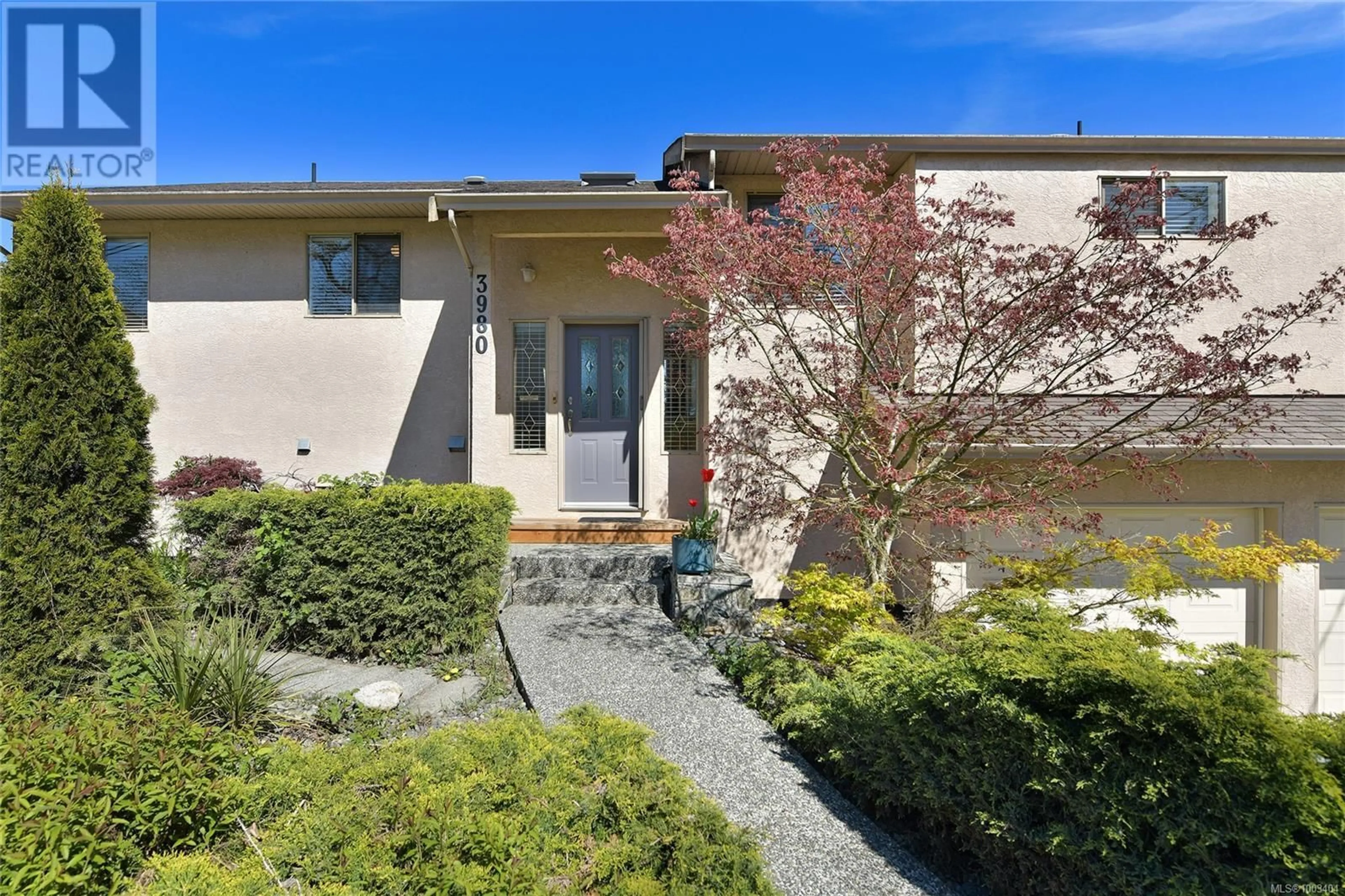 Unknown for 3980 HELEN ROAD, Saanich British Columbia V8Z5C5