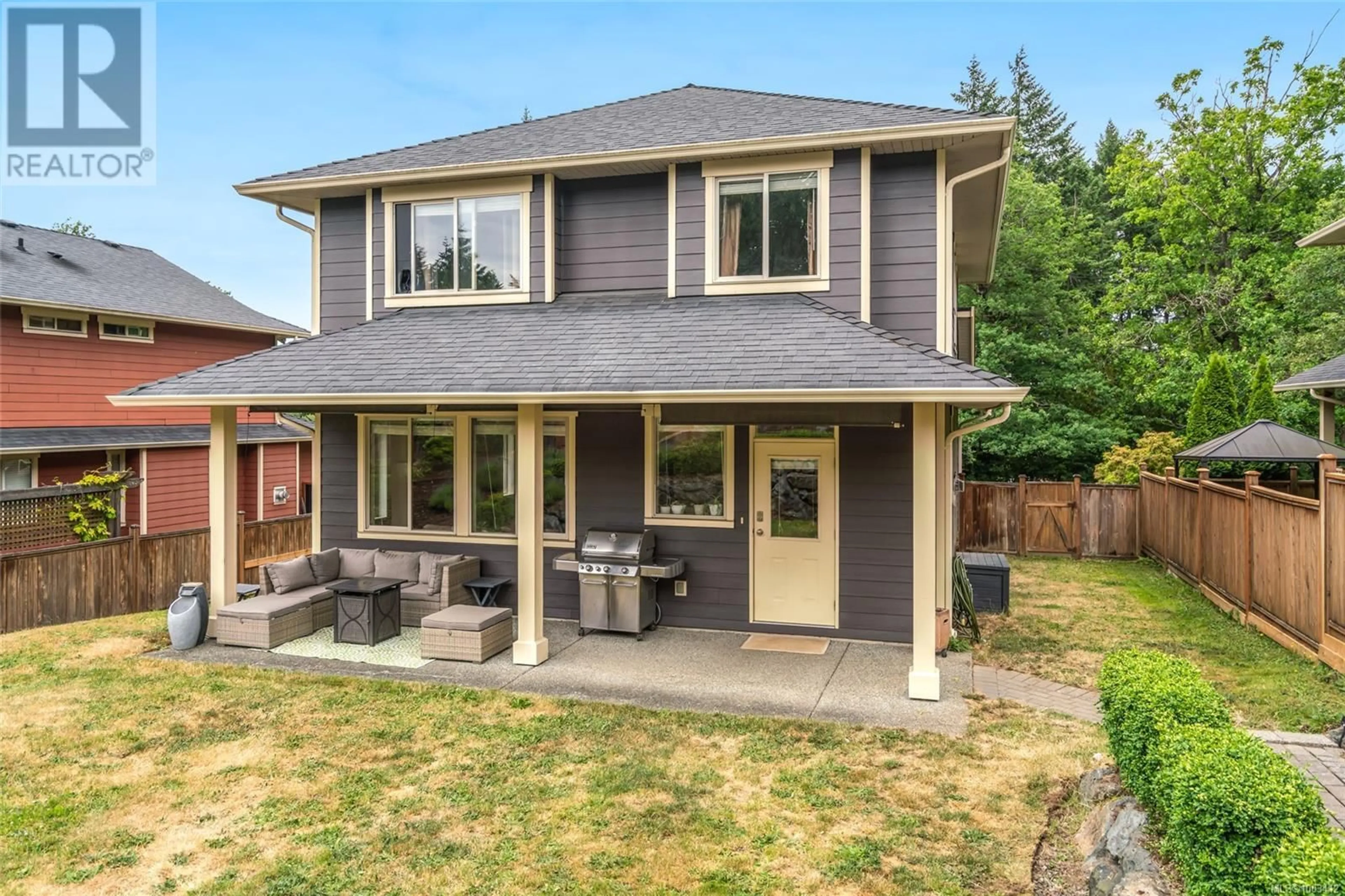 Home with vinyl exterior material, street for 312 WESSEX LANE, Nanaimo British Columbia V9R6H5