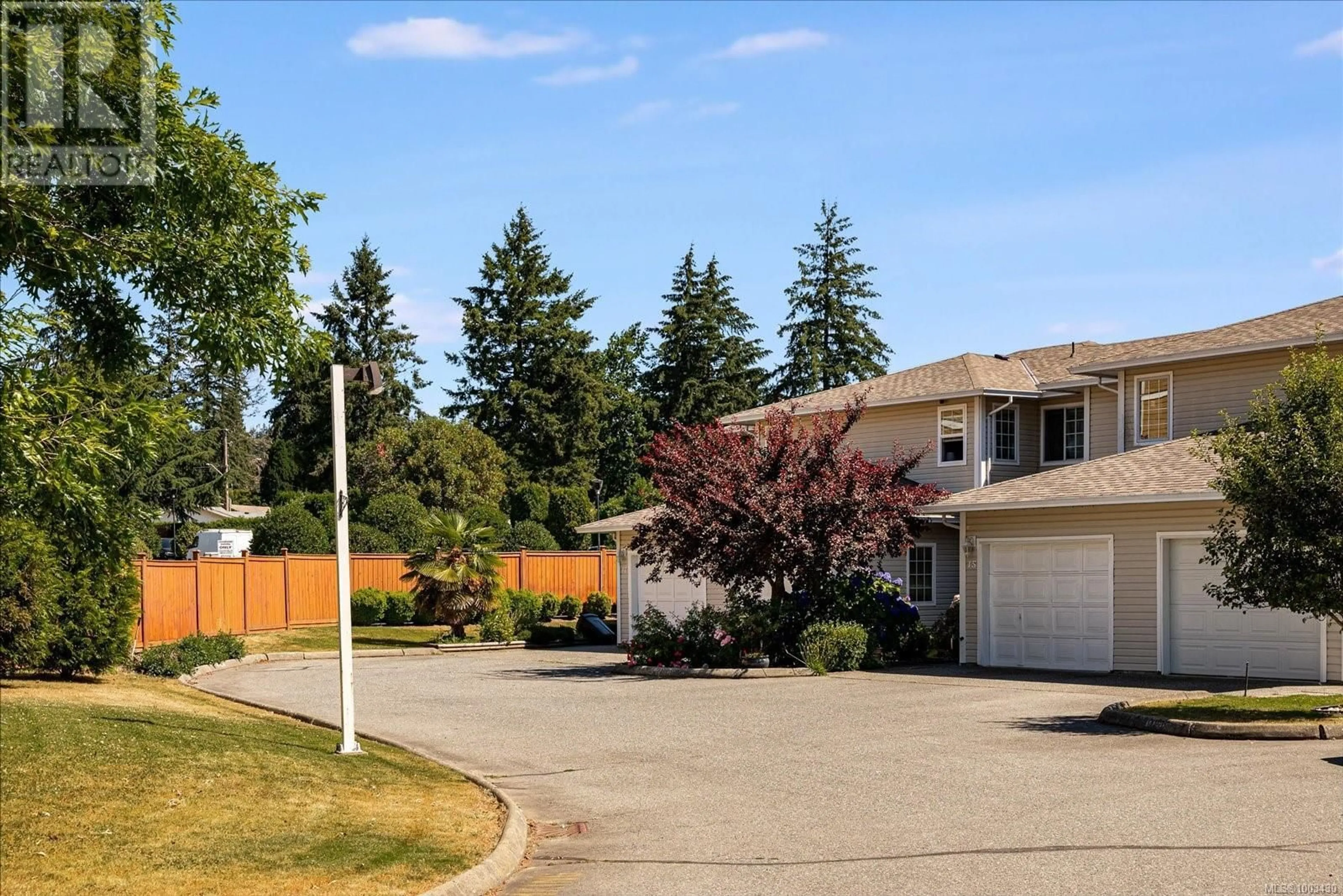 Home with vinyl exterior material, street for 15 - 3250 ROSS ROAD, Nanaimo British Columbia V9T2S4