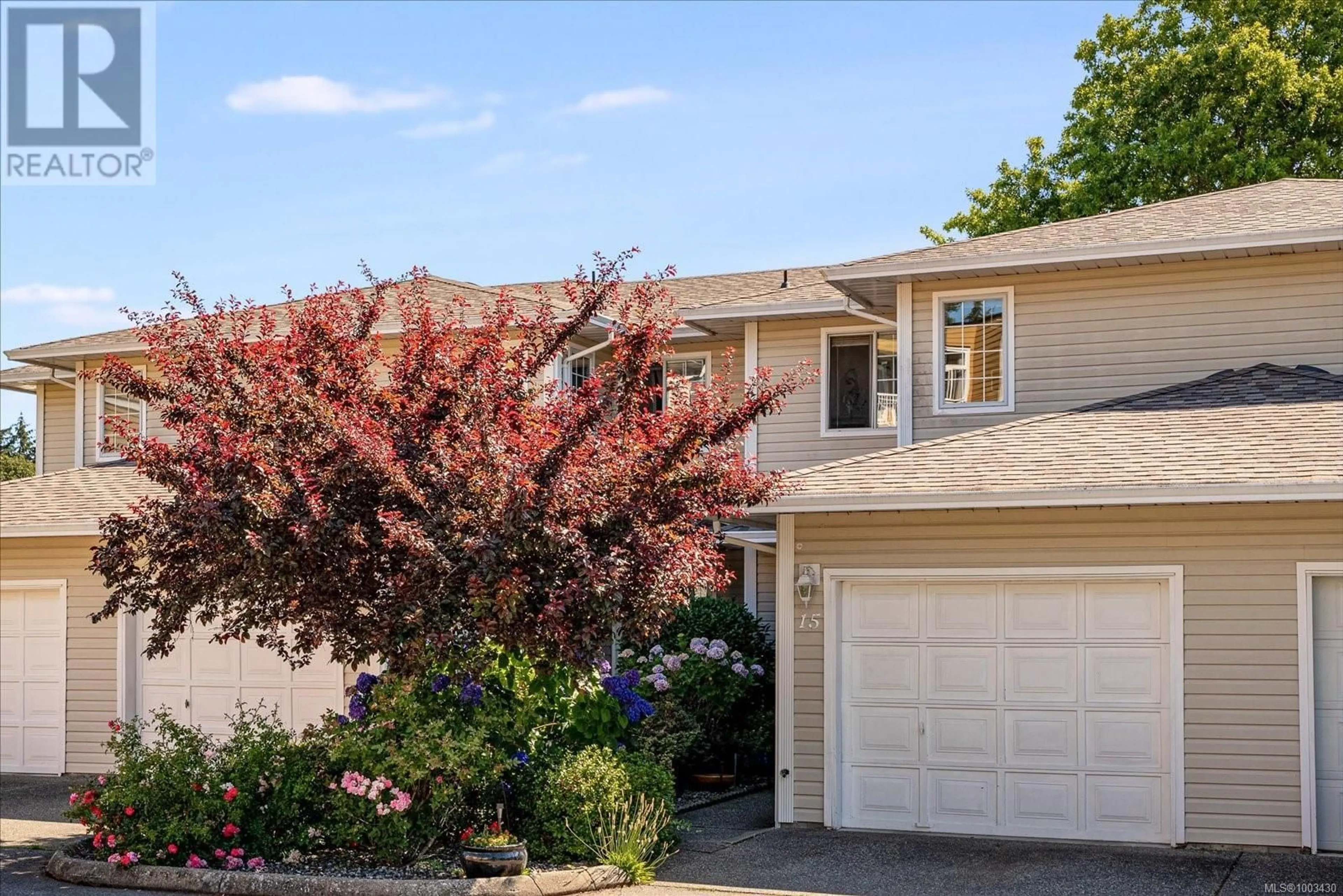 Home with vinyl exterior material, street for 15 - 3250 ROSS ROAD, Nanaimo British Columbia V9T2S4