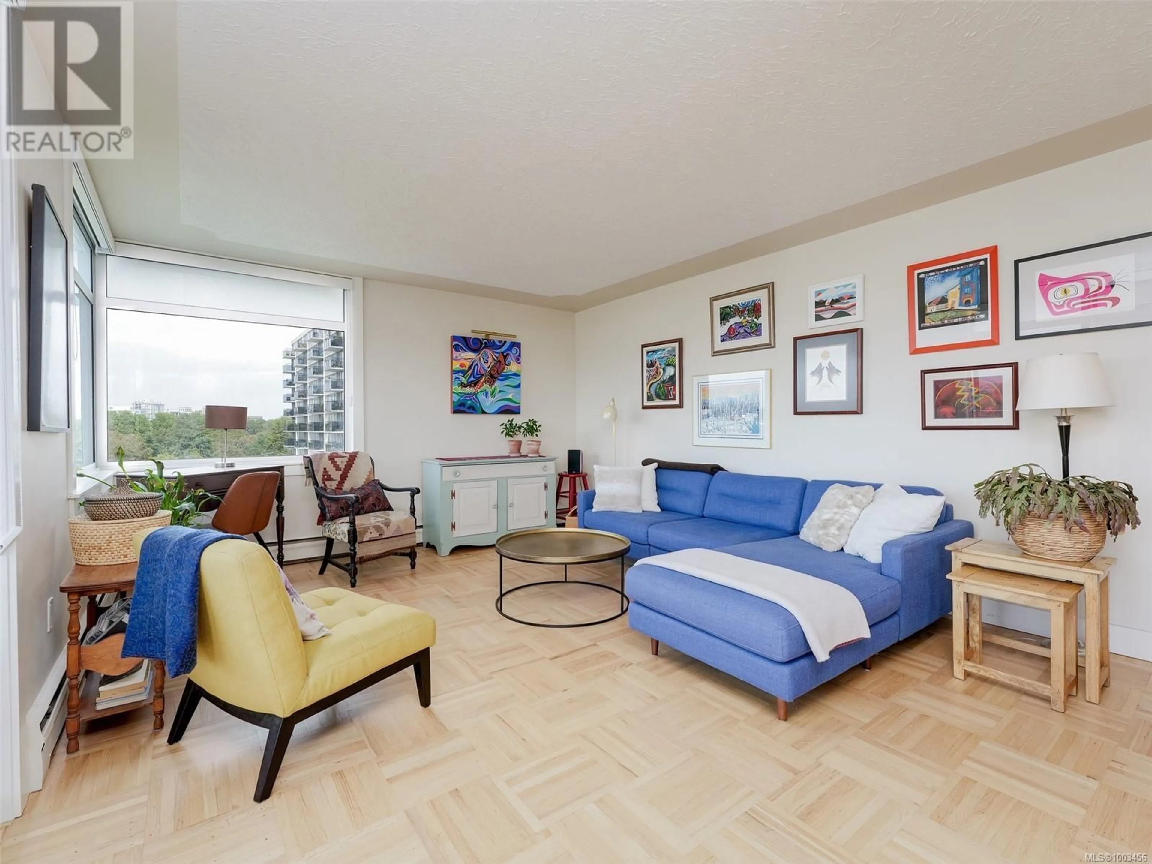 Living room with furniture, unknown for 407 - 250 DOUGLAS STREET, Victoria British Columbia V8V2P4