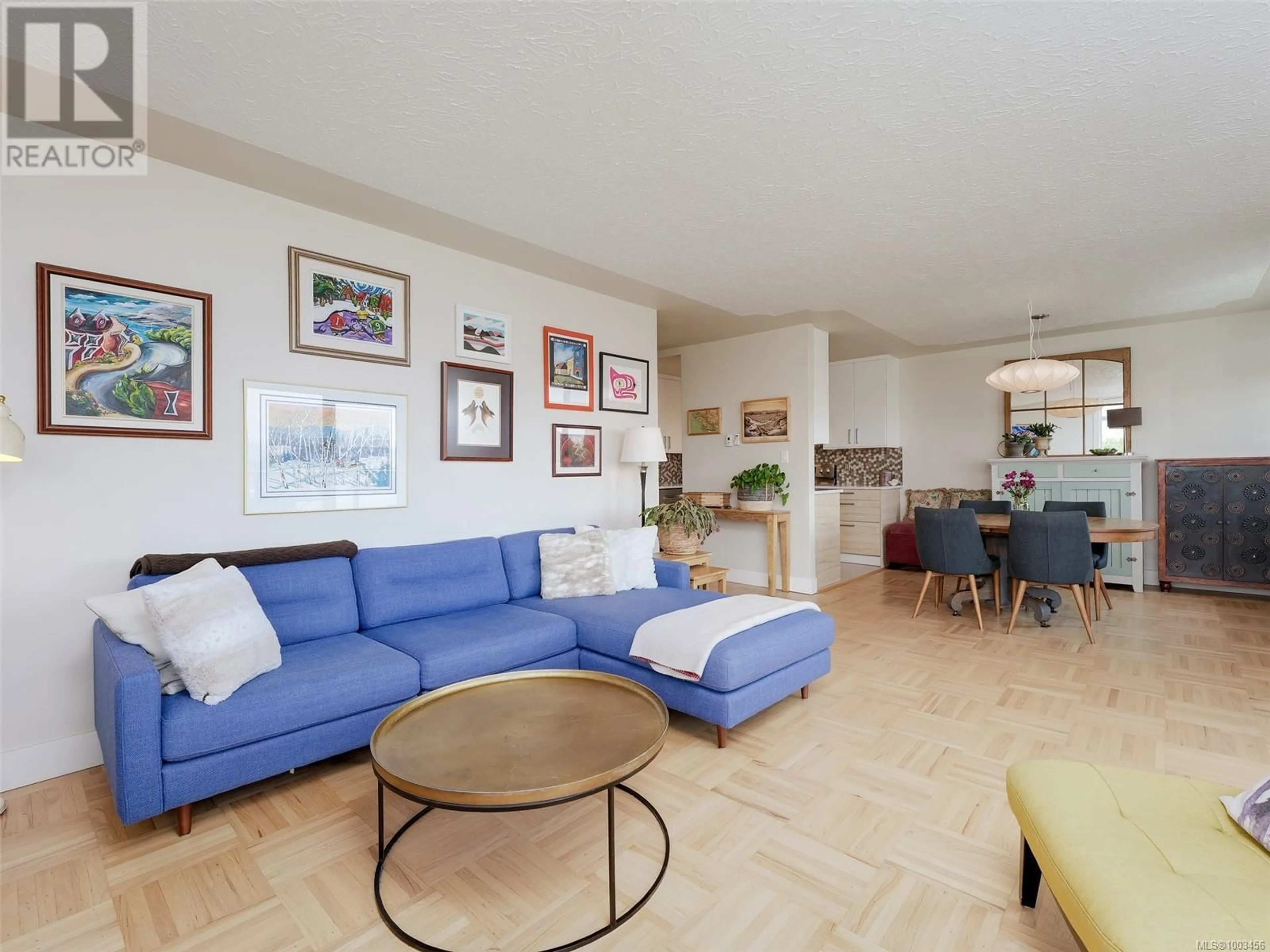 Living room with furniture, unknown for 407 - 250 DOUGLAS STREET, Victoria British Columbia V8V2P4