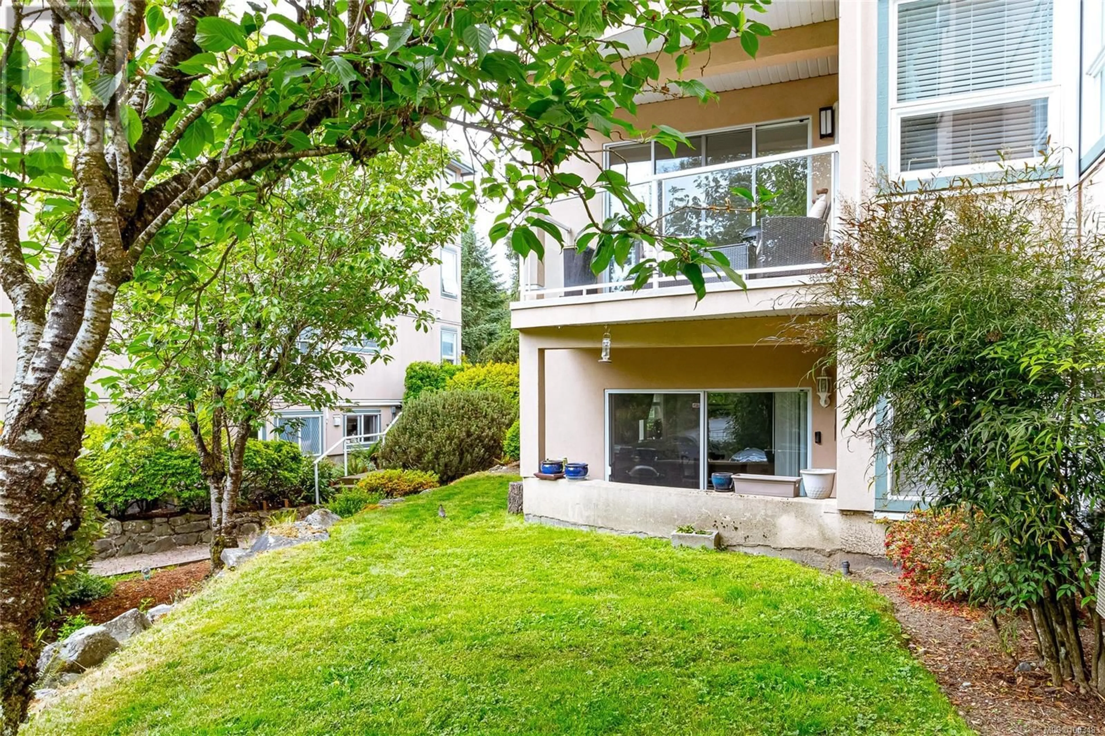 Patio, street for 105B - 3000 OAK STREET, Chemainus British Columbia V0R1K1