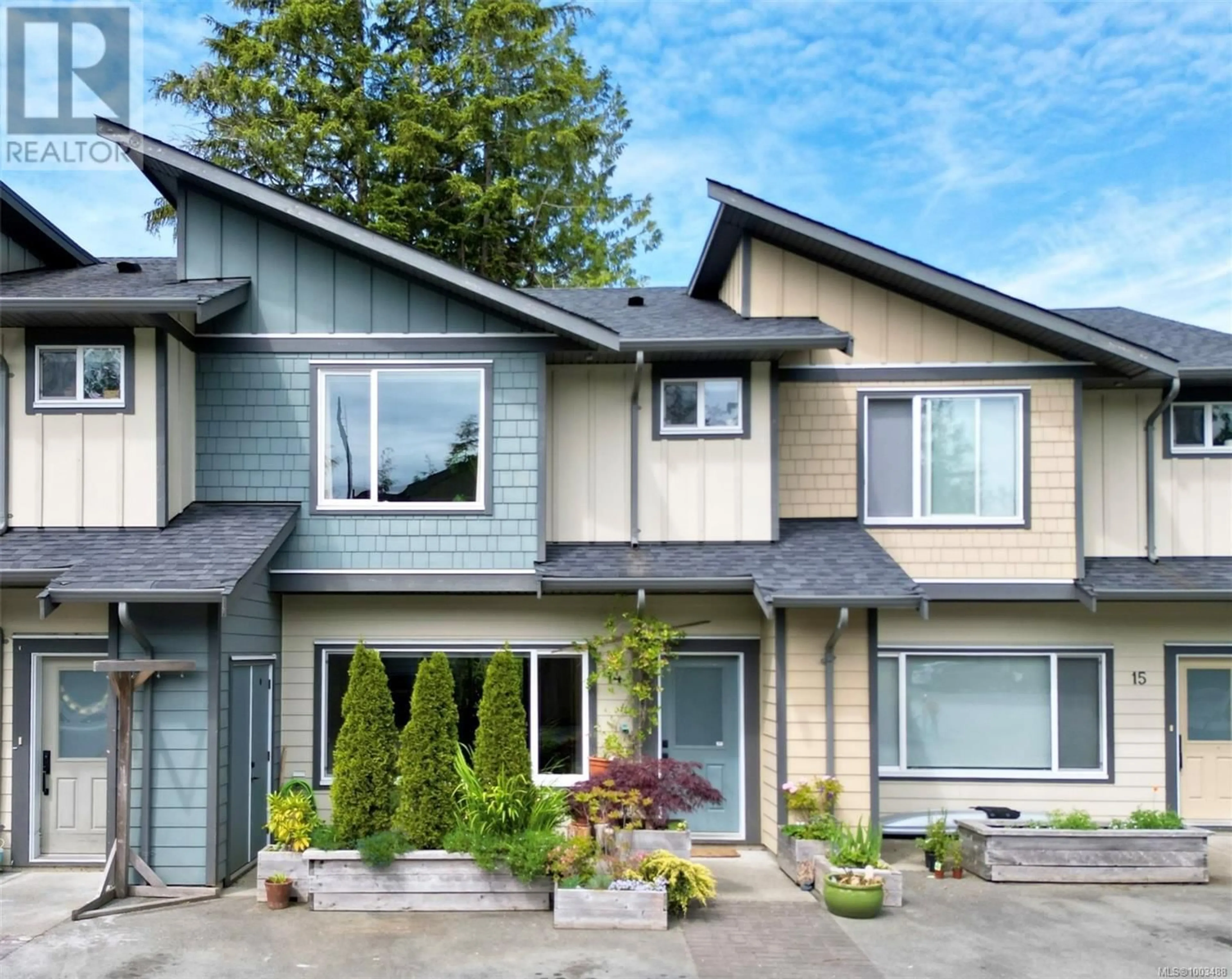 Home with vinyl exterior material, street for 14 - 625 HELLESEN DRIVE, Tofino British Columbia V0R2Z0