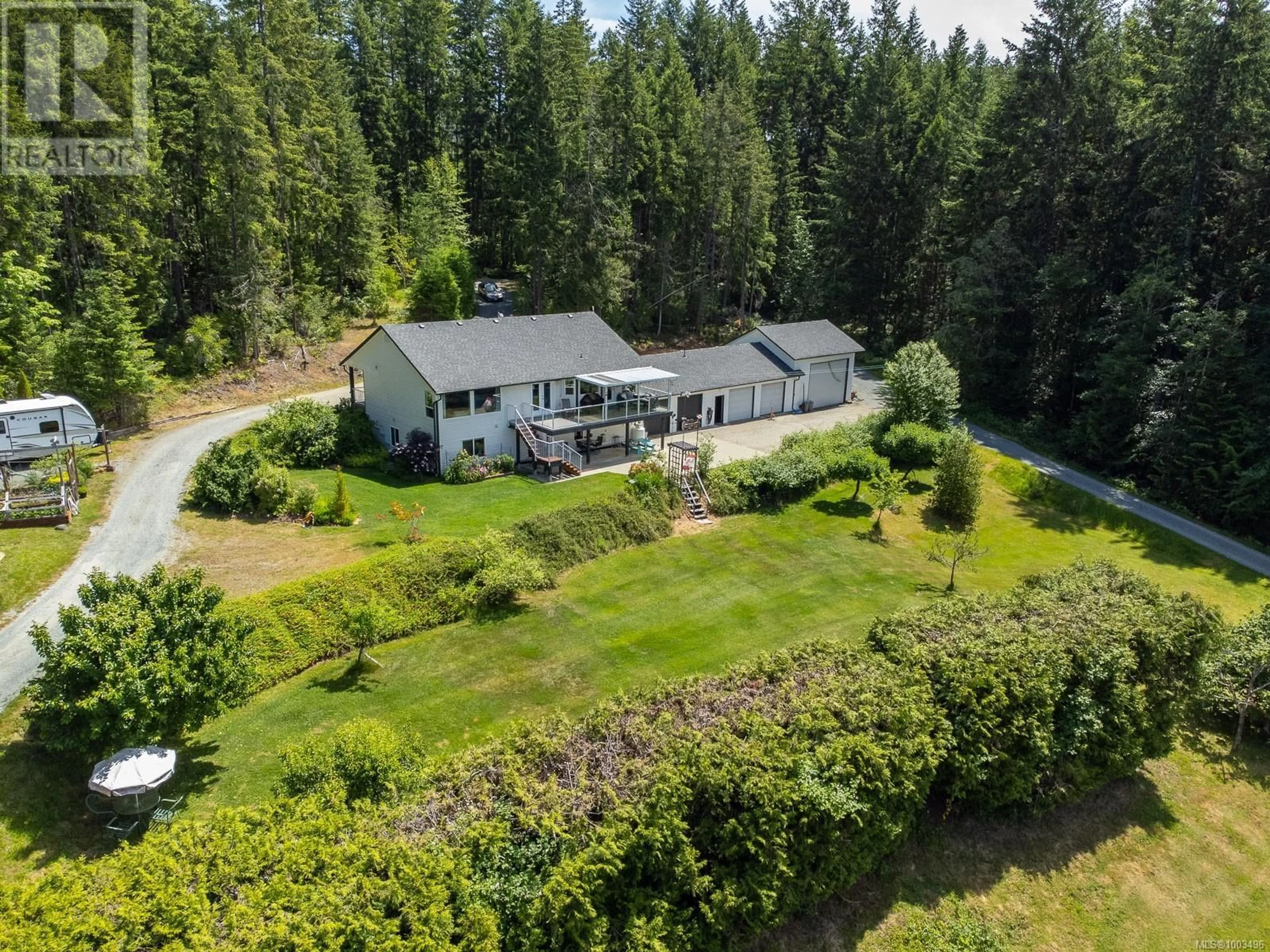 A pic from outside/outdoor area/front of a property/back of a property/a pic from drone, unknown for 7600 GRANVILLE ROAD, Port Alberni British Columbia V9Y8M4