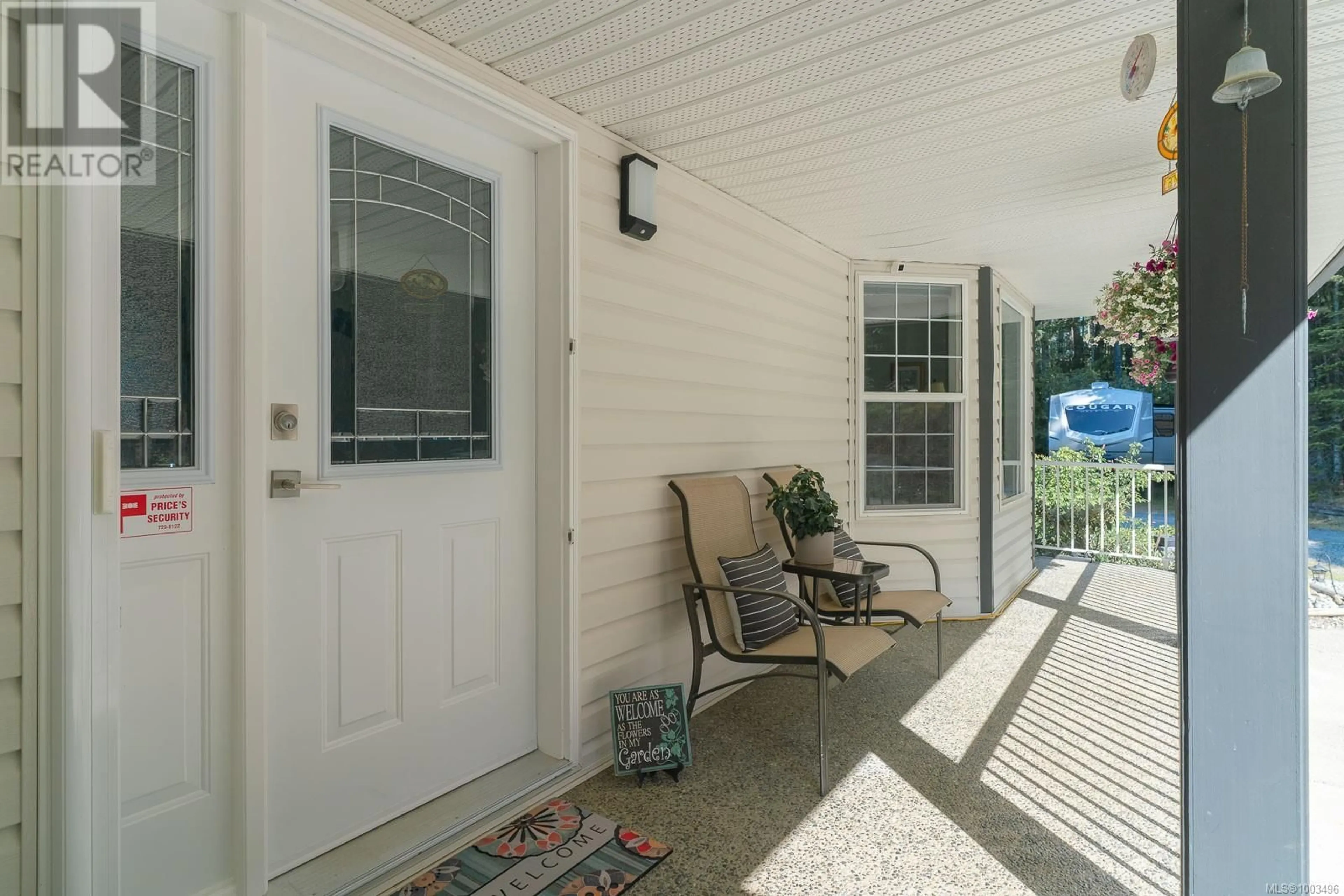 Indoor entryway for 7600 GRANVILLE ROAD, Port Alberni British Columbia V9Y8M4
